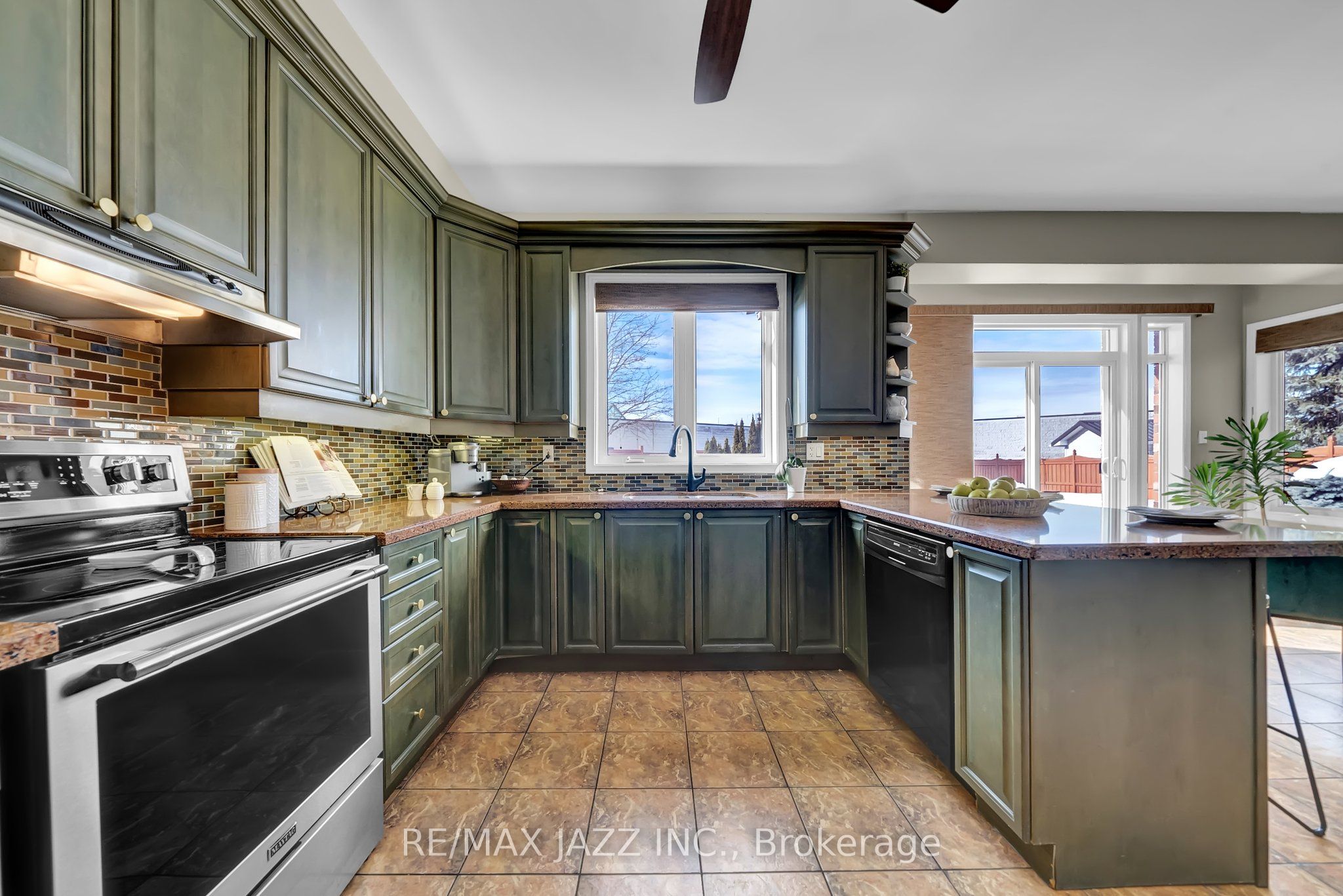 37 Bridle Court Property Photo 16