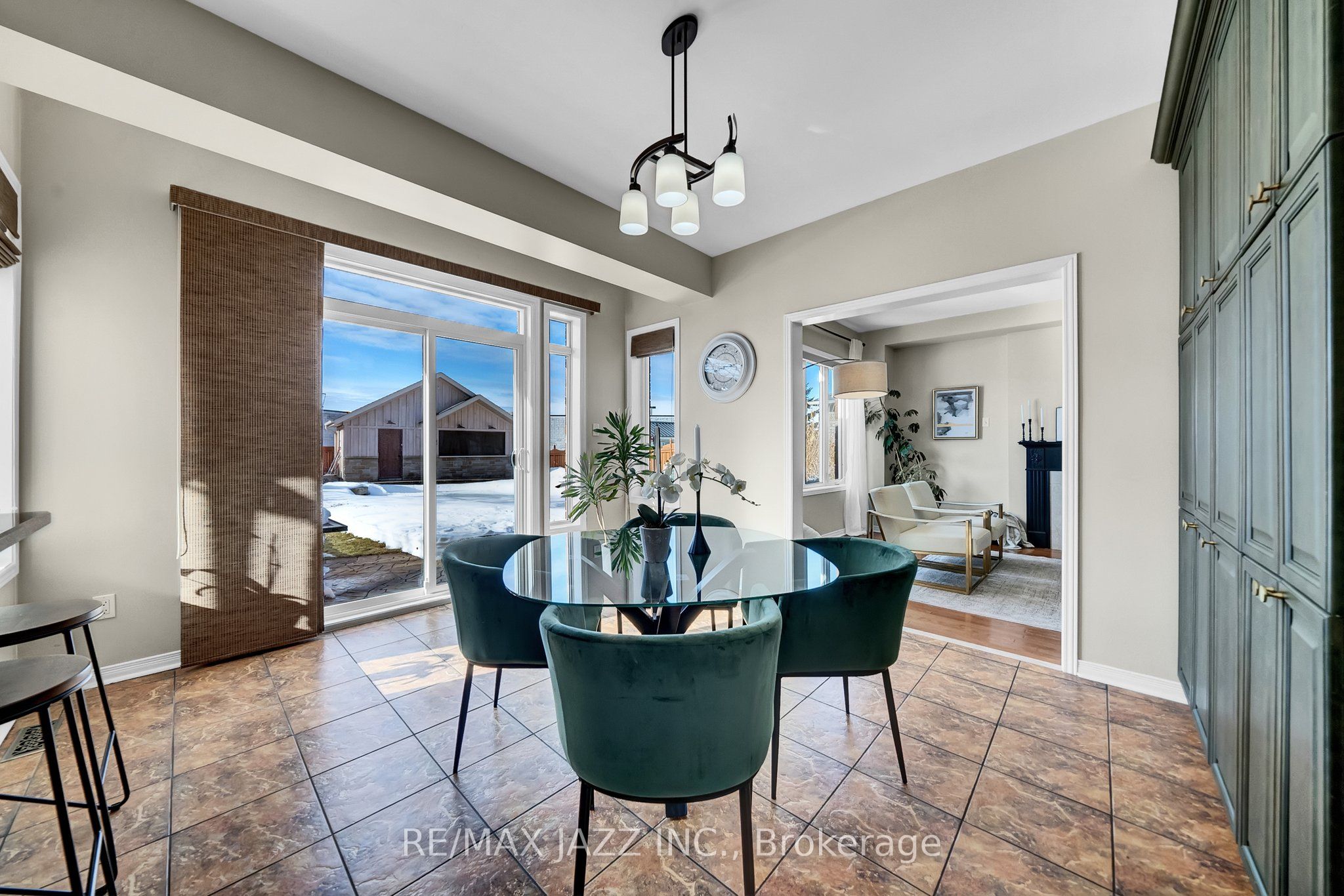 37 Bridle Court Property Photo 18