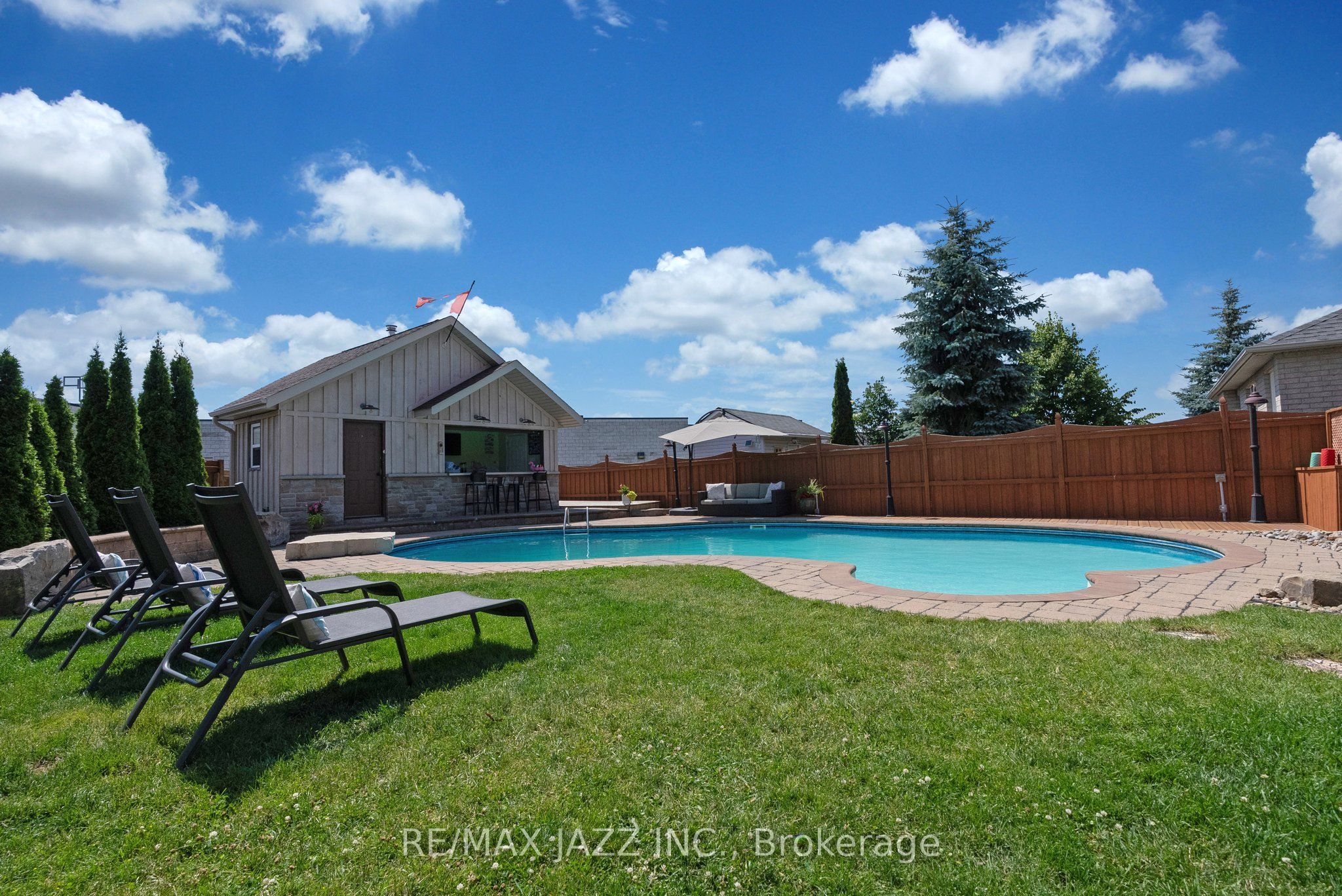 37 Bridle Court Property Photo 41