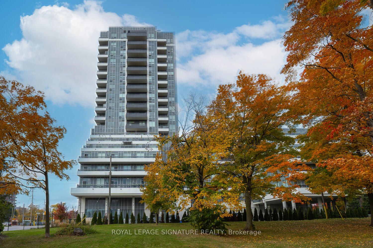 #532 - 3121 Sheppard Avenue Property Photo