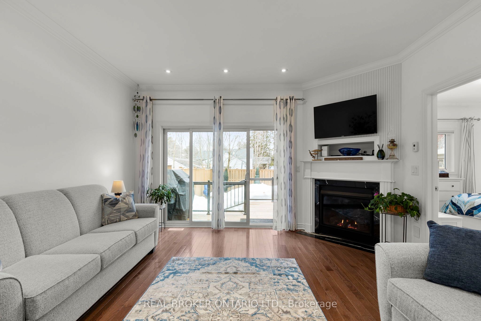 3305 Summerhill Way Property Photo 13