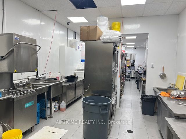 #132 - 390 Silver Star Boulevard Property Photo 4