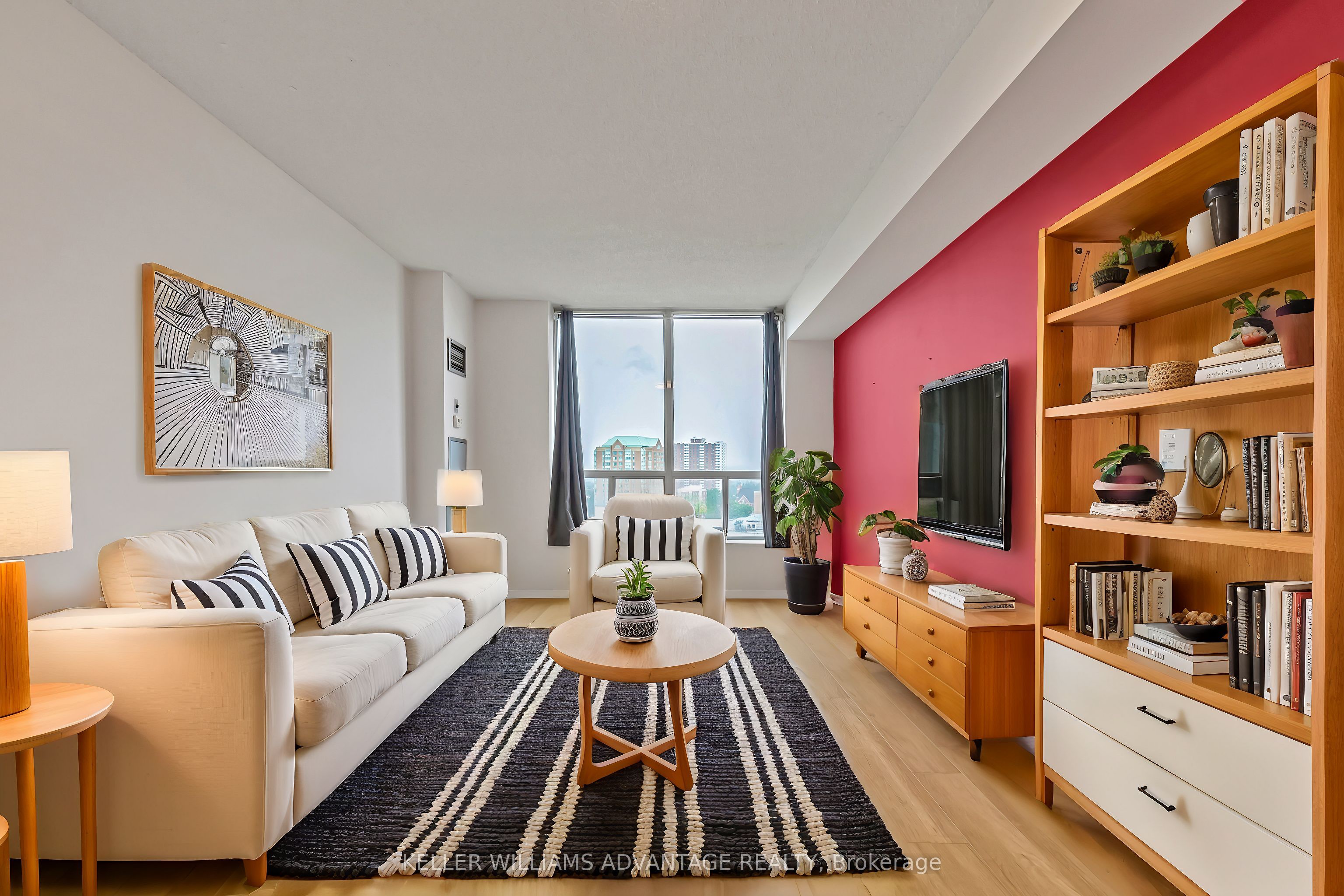 #1010 - 410 Mclevin Avenue Property Photo 4
