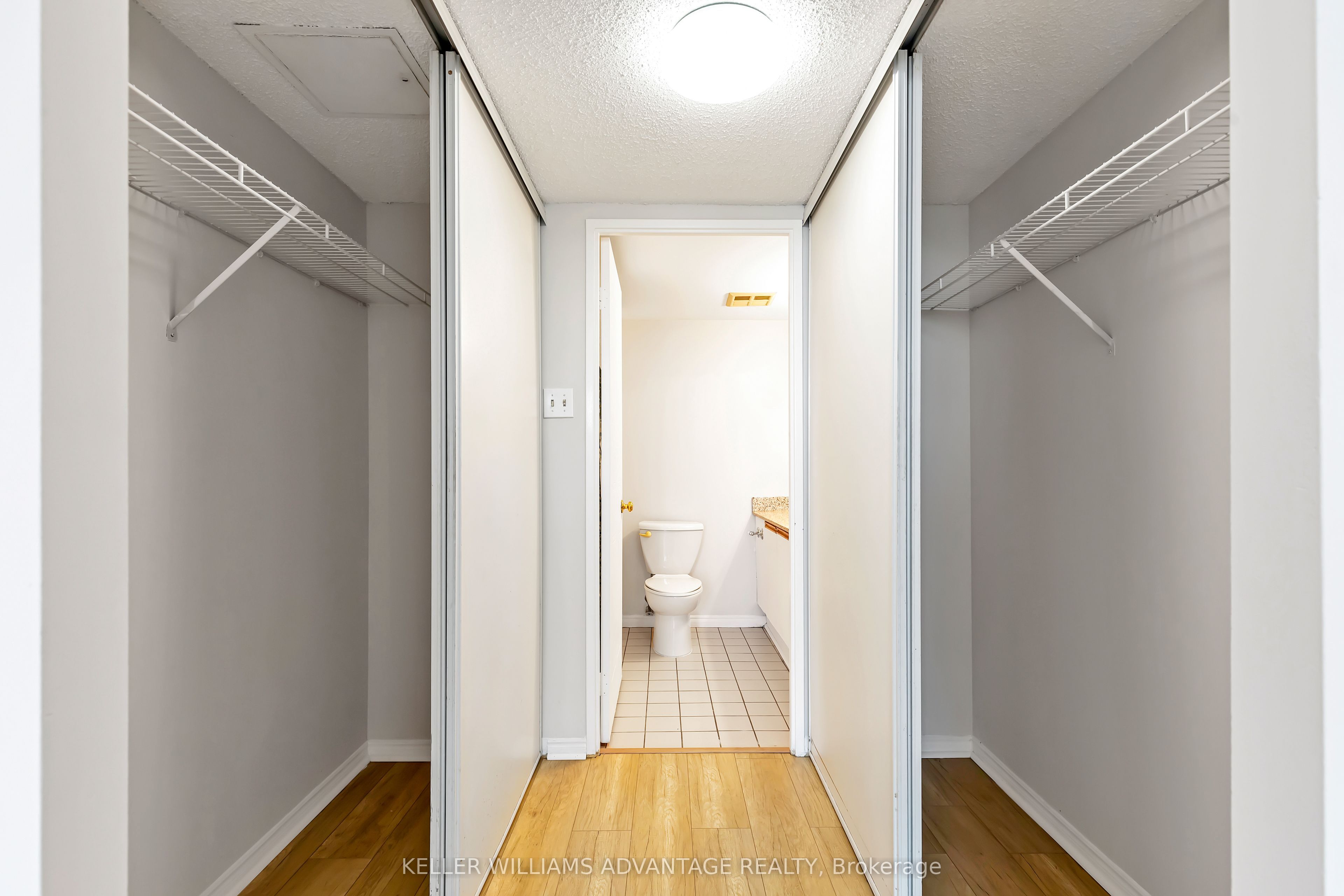 #1010 - 410 Mclevin Avenue Property Photo 17