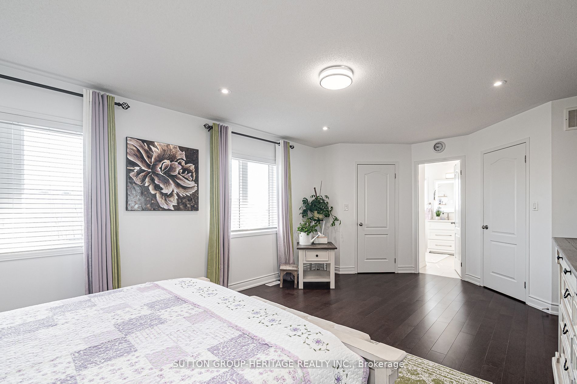 9 Halliday Street Property Photo 27