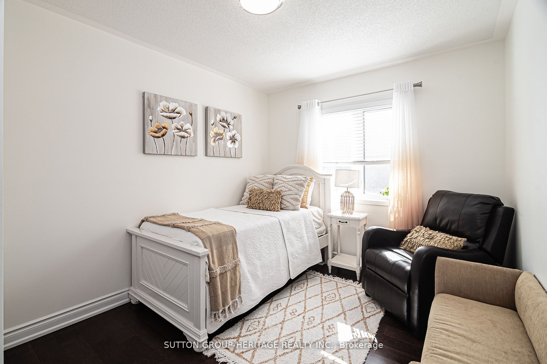9 Halliday Street Property Photo 31