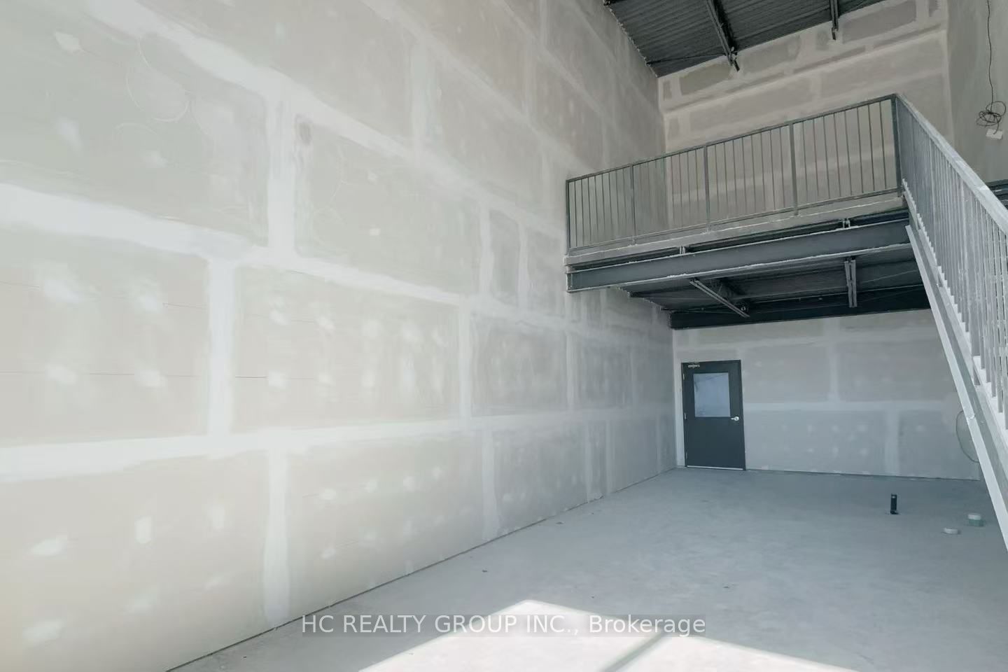 #a12 - 3101 Kennedy Road Property Photo 6