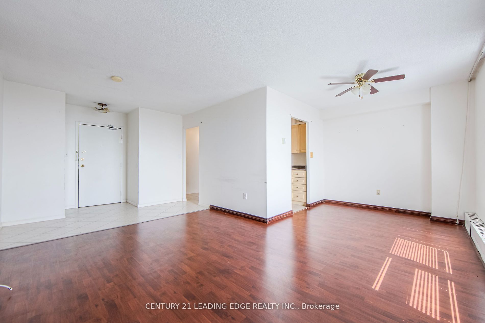 #912 - 1250 Bridletowne Circle Property Photo 6