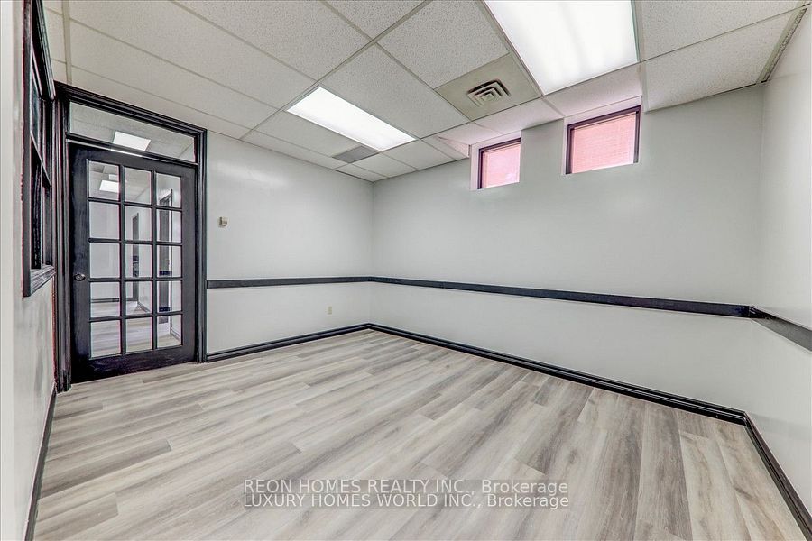 #301 - 3852 Finch Avenue Property Photo 8
