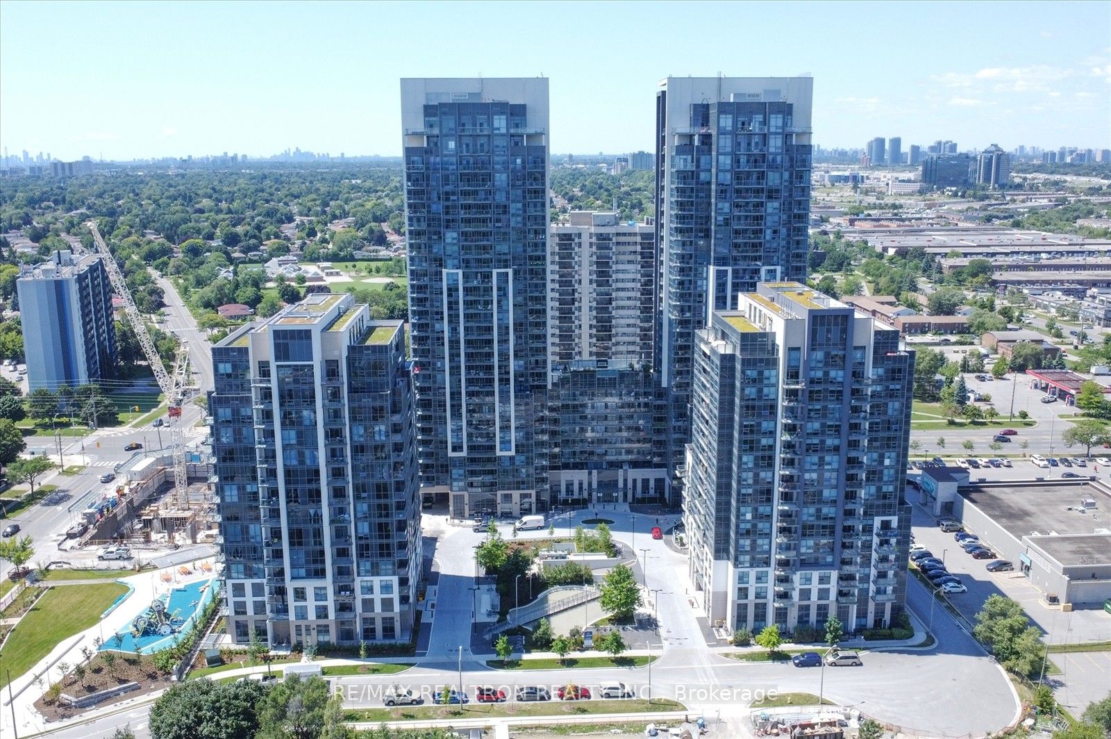 #1509 - 20 Meadowglen Place Property Photo
