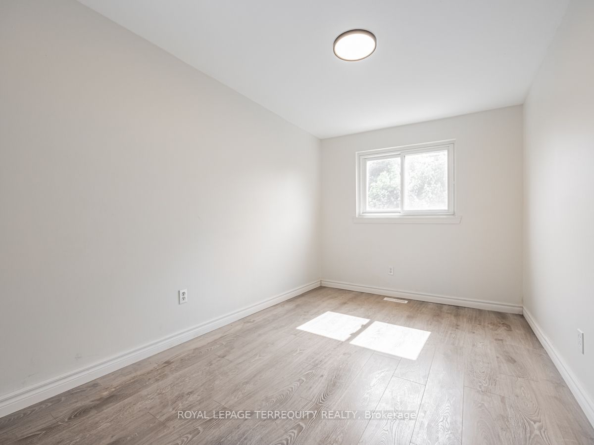 21 Rockwood Drive 23 Property Photo 18