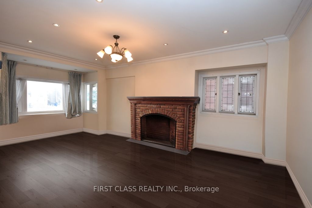 102 Greenwood Avenue Property Photo 6