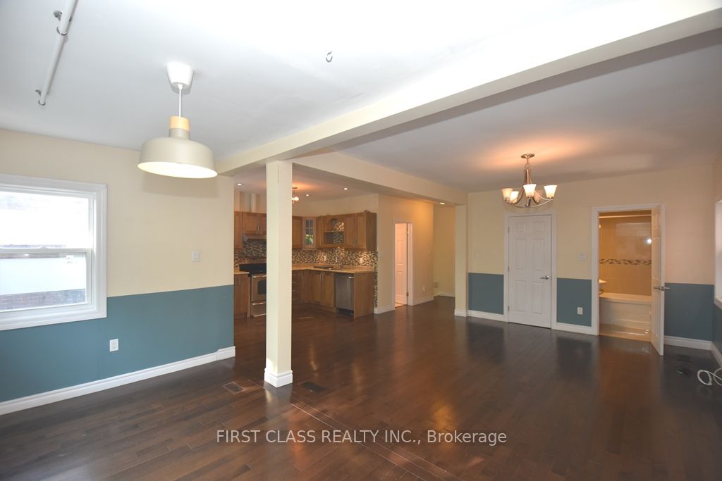 102 Greenwood Avenue Property Photo 11