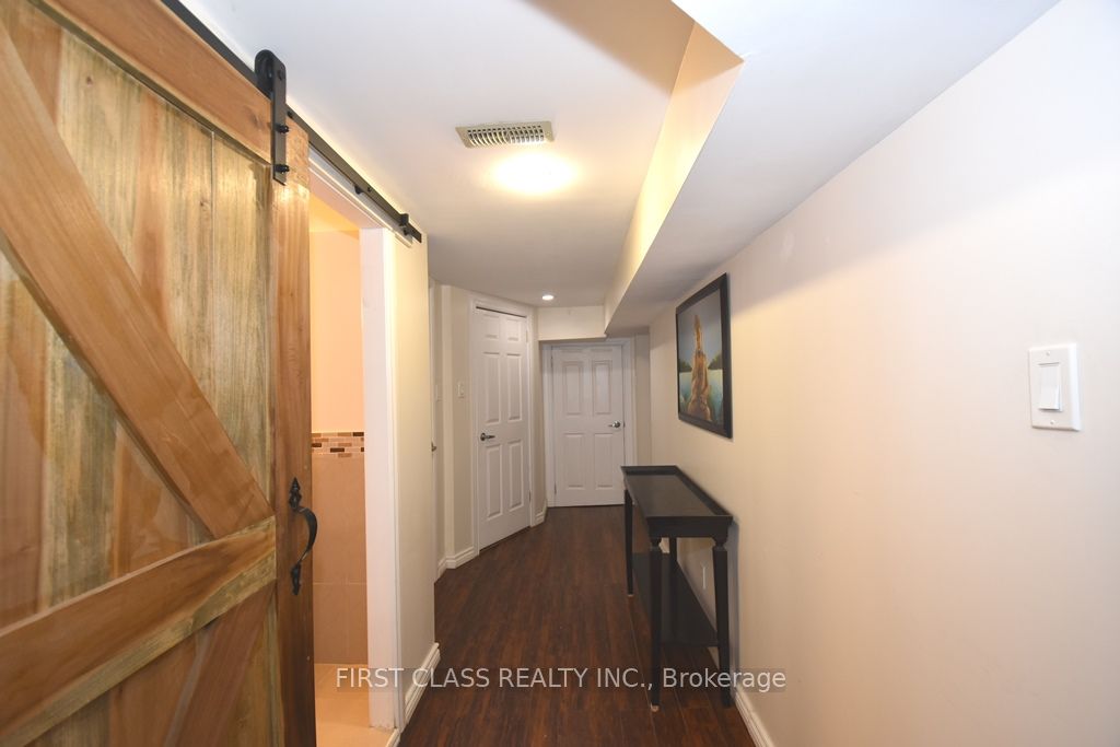 102 Greenwood Avenue Property Photo 21