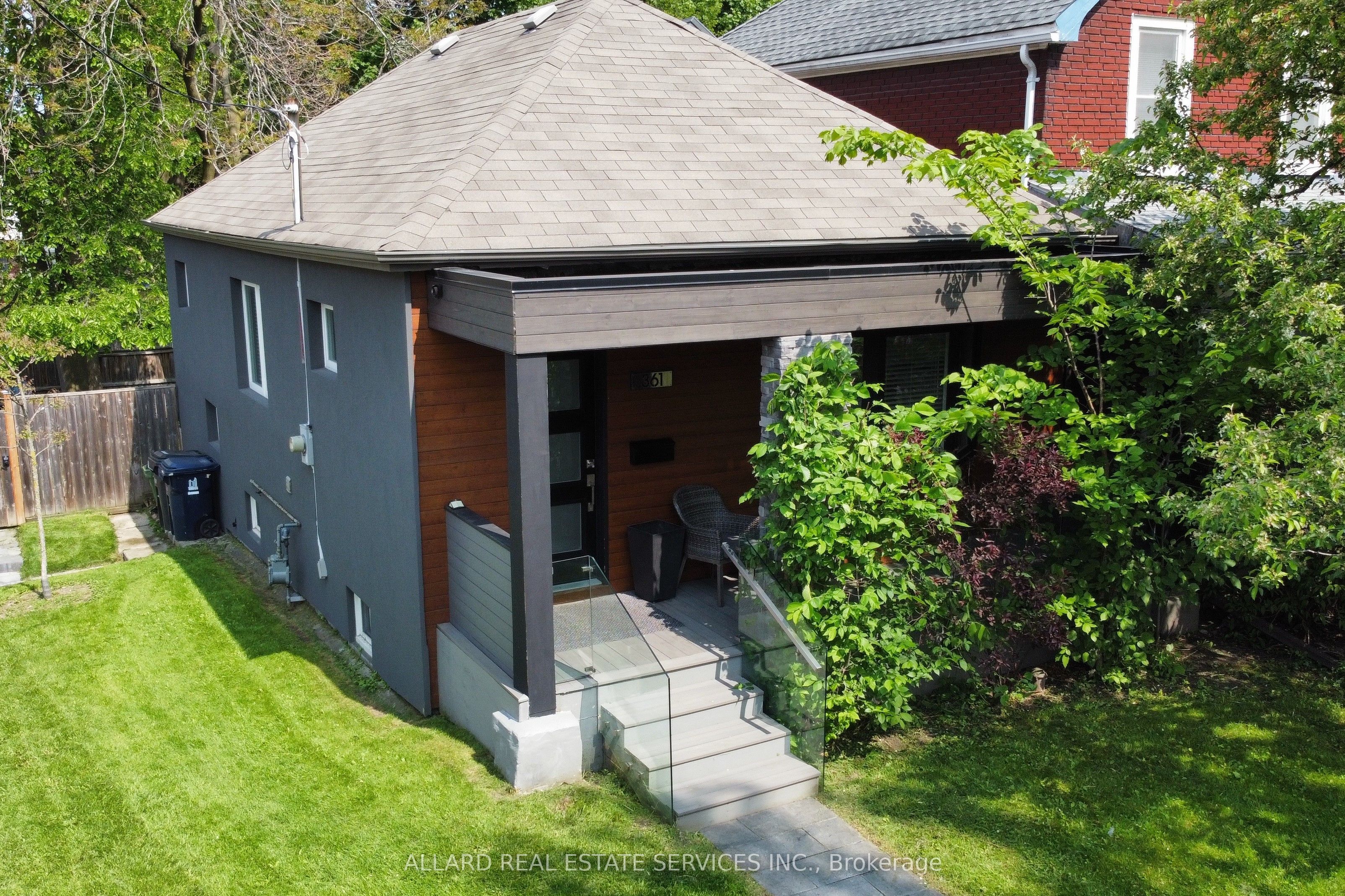 361 Rhodes Avenue Property Photo 1