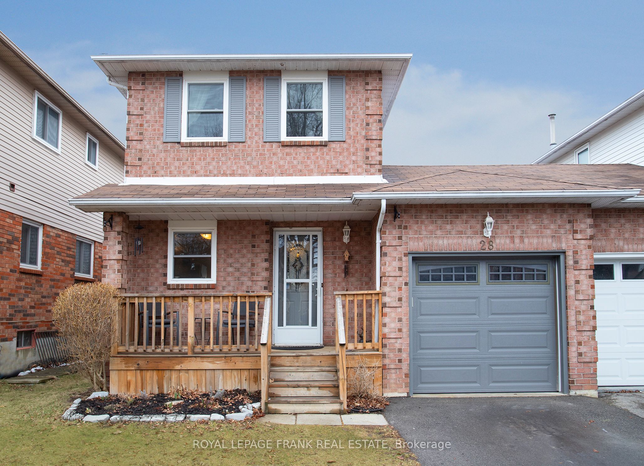 28 Hewitt Crescent Property Photo