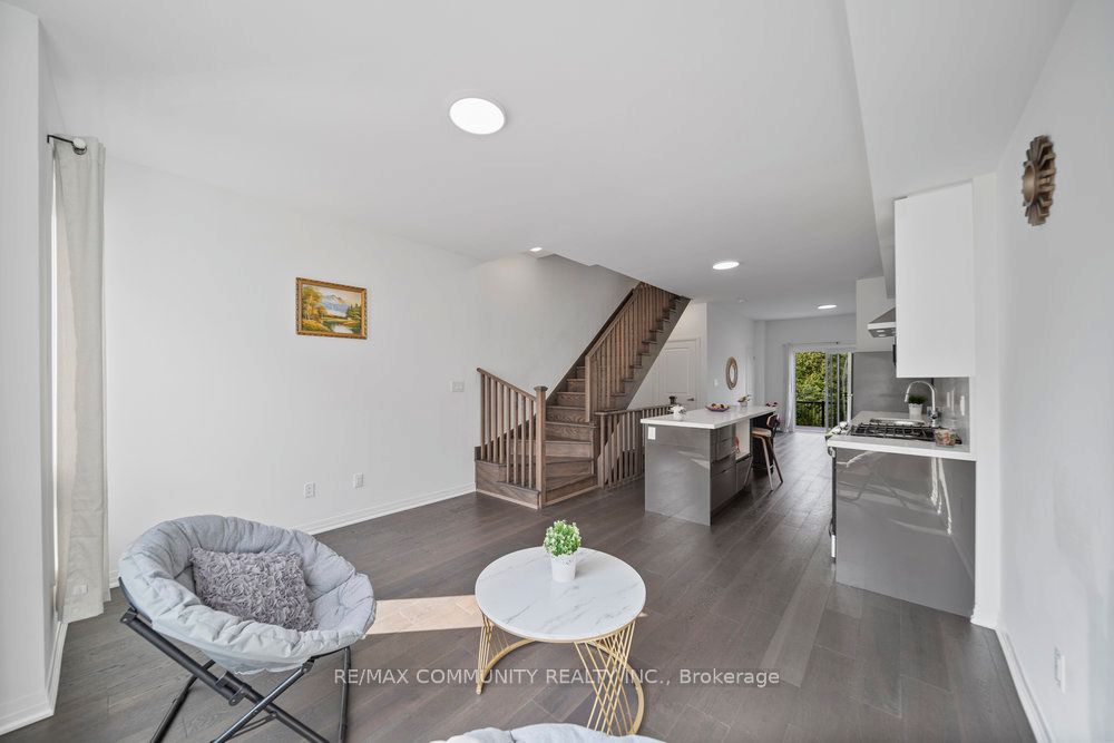 1672 Pleasure Valley Path N Property Photo 16
