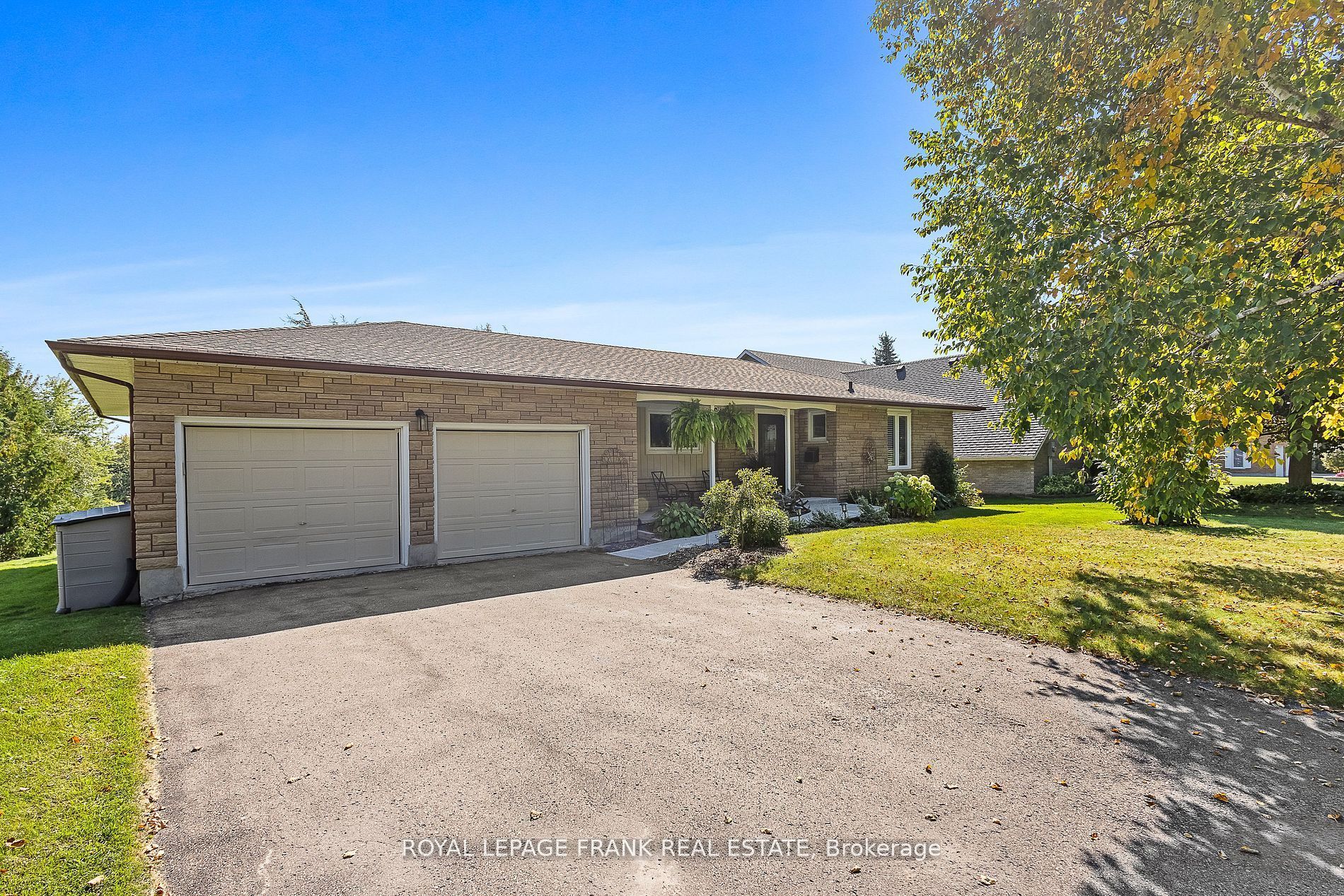 16933 Old Simcoe Road Property Photo