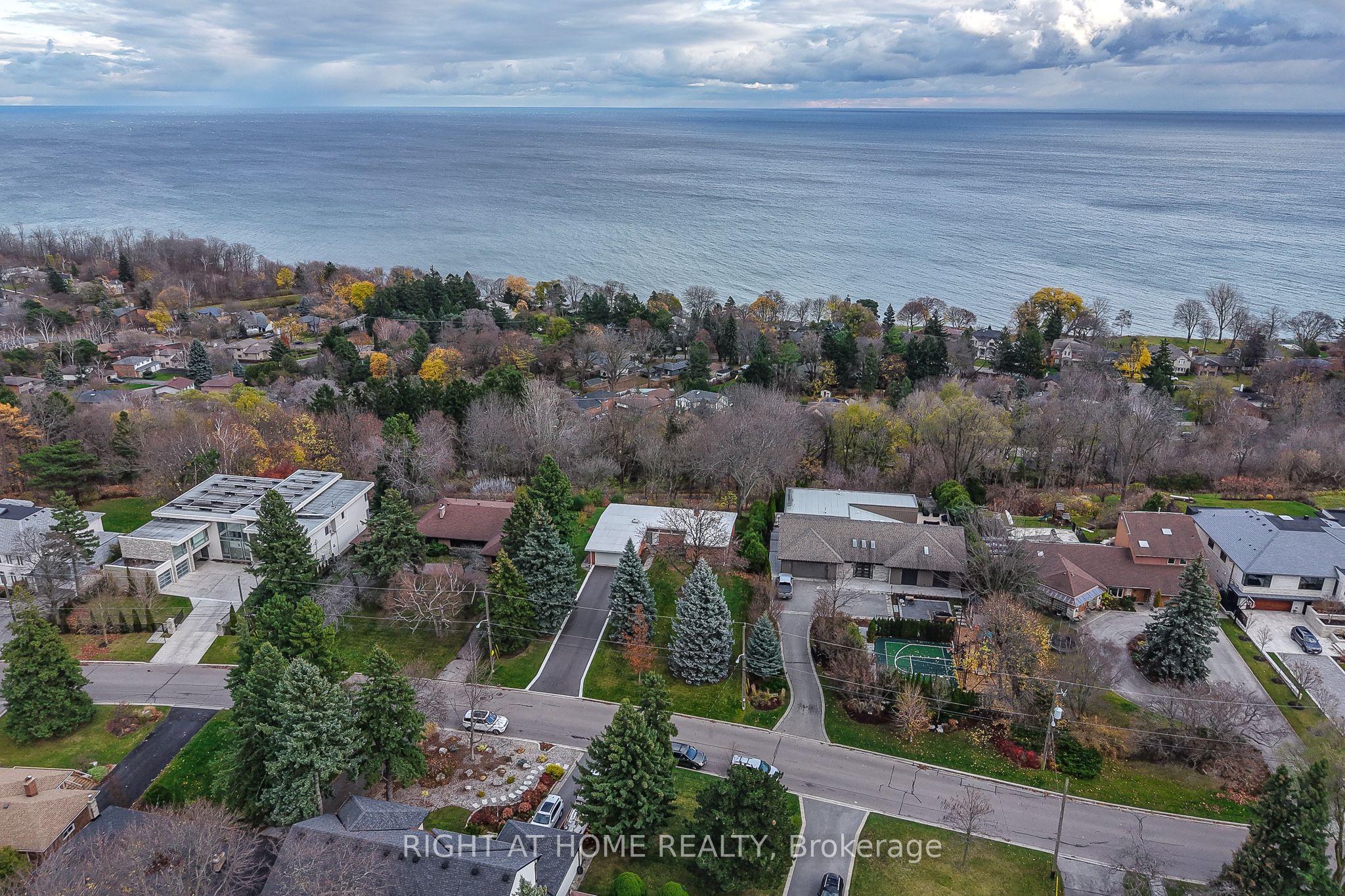 59 Hill Crescent Property Photo 1