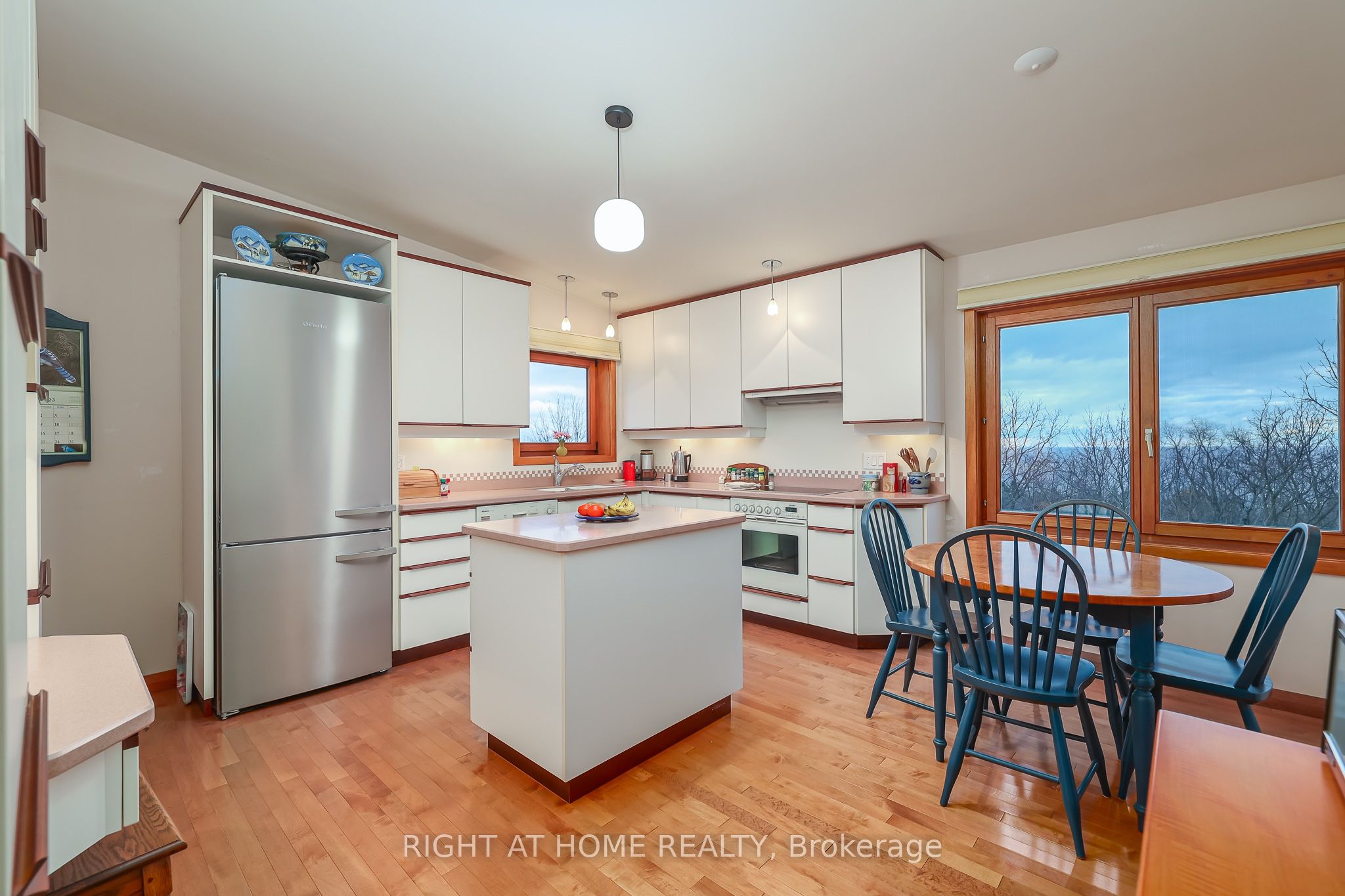 59 Hill Crescent Property Photo 12