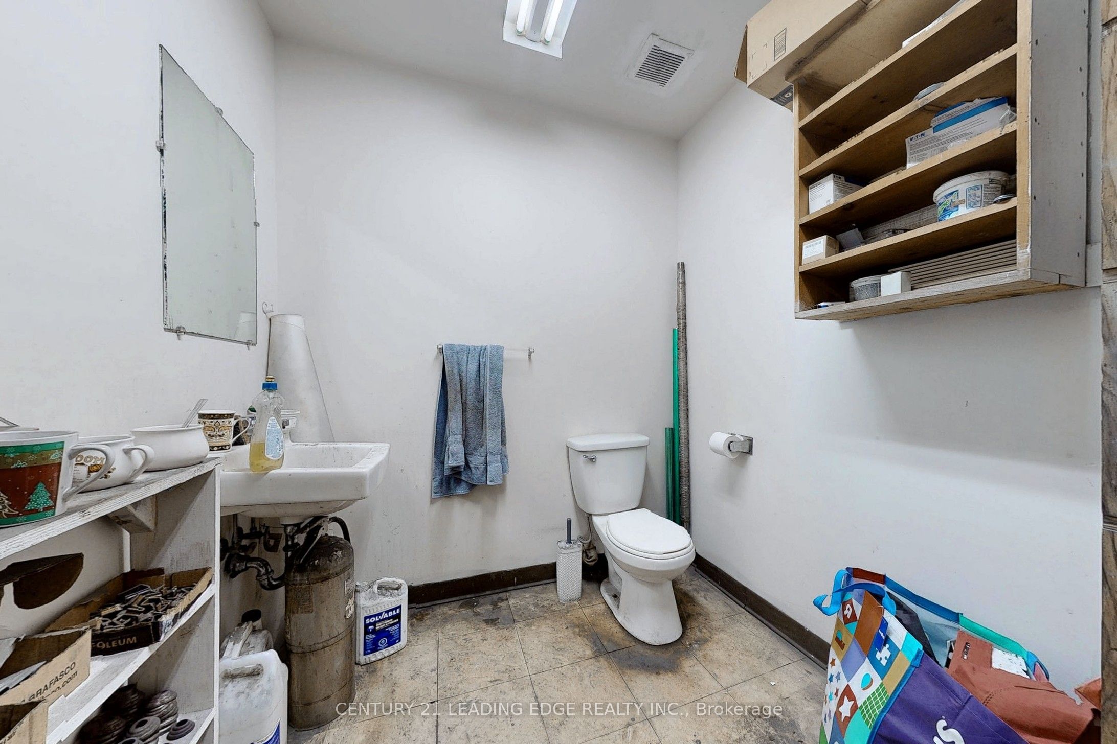 #38 - 850 Tapscott Road Property Photo 12