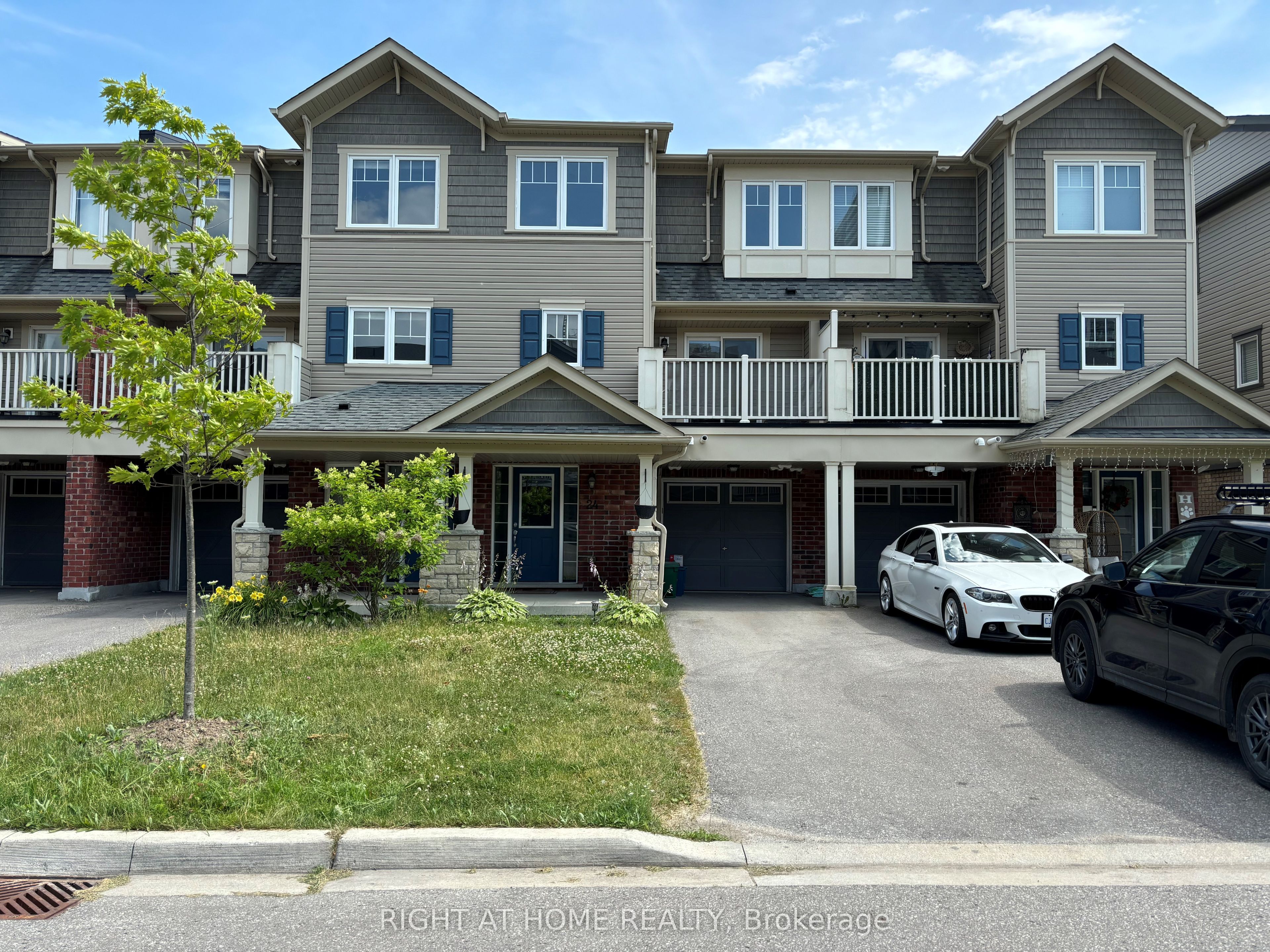 24 Nearco Cres Property Photo