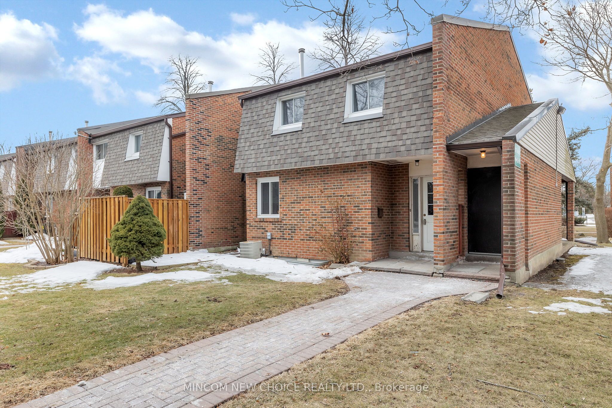 #58 - 107 Dovedale Drive Property Photo 2