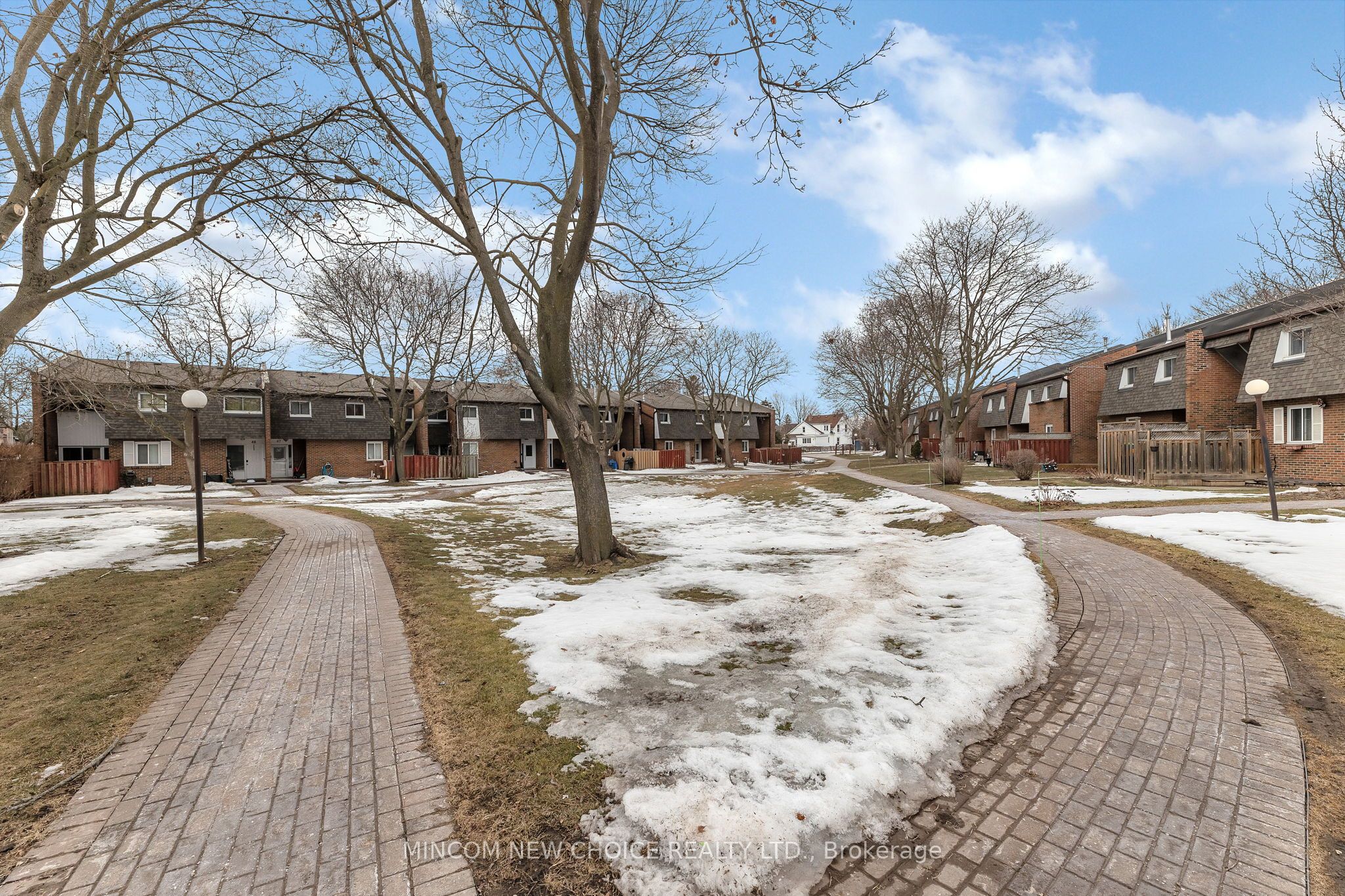 #58 - 107 Dovedale Drive Property Photo 4