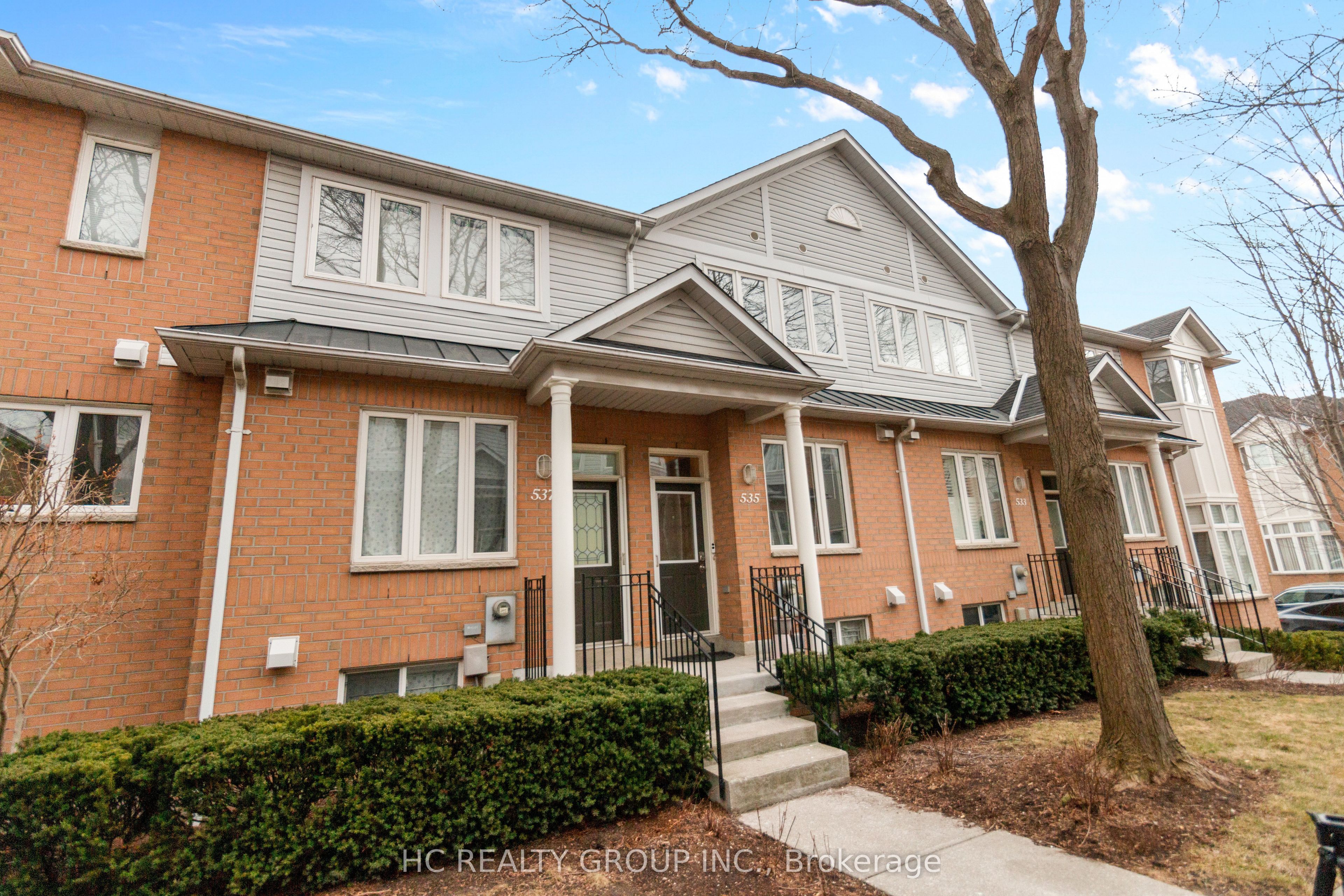 #535 - 83 Mondeo Drive Property Photo 1