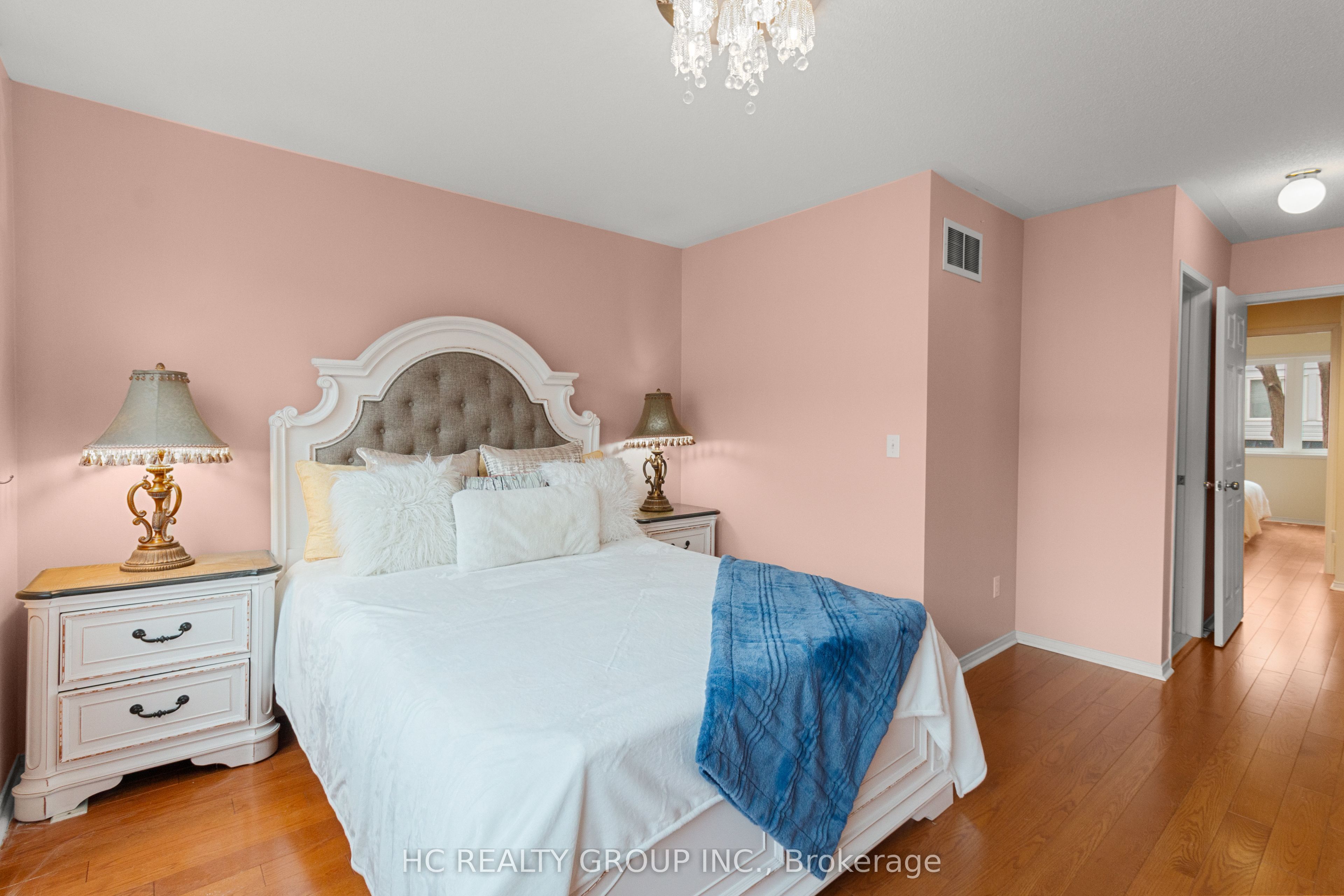 83 Mondeo Drive 535 Property Photo 15