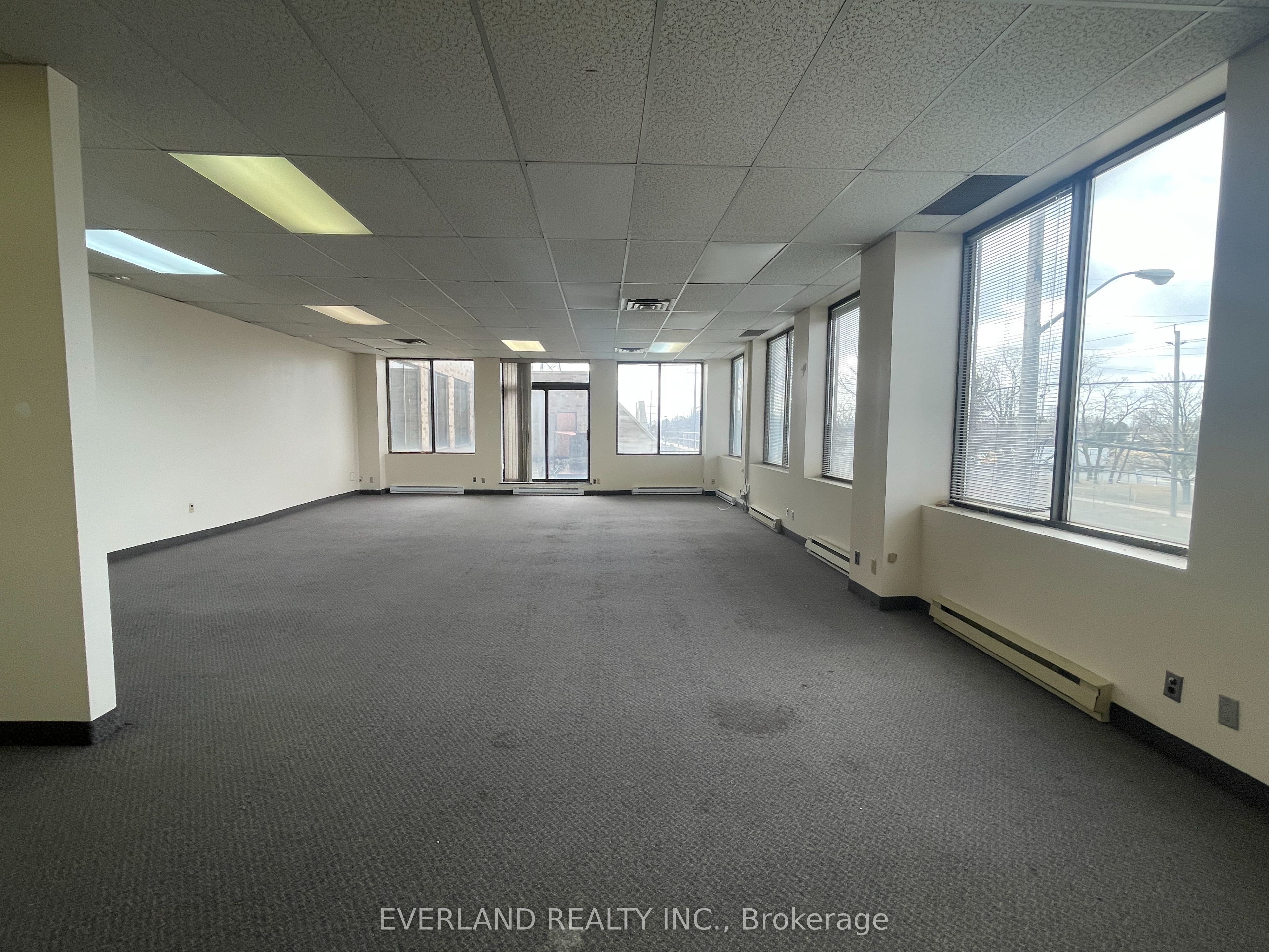 #200 - 3601 Victoria Park Avenue Property Photo 4