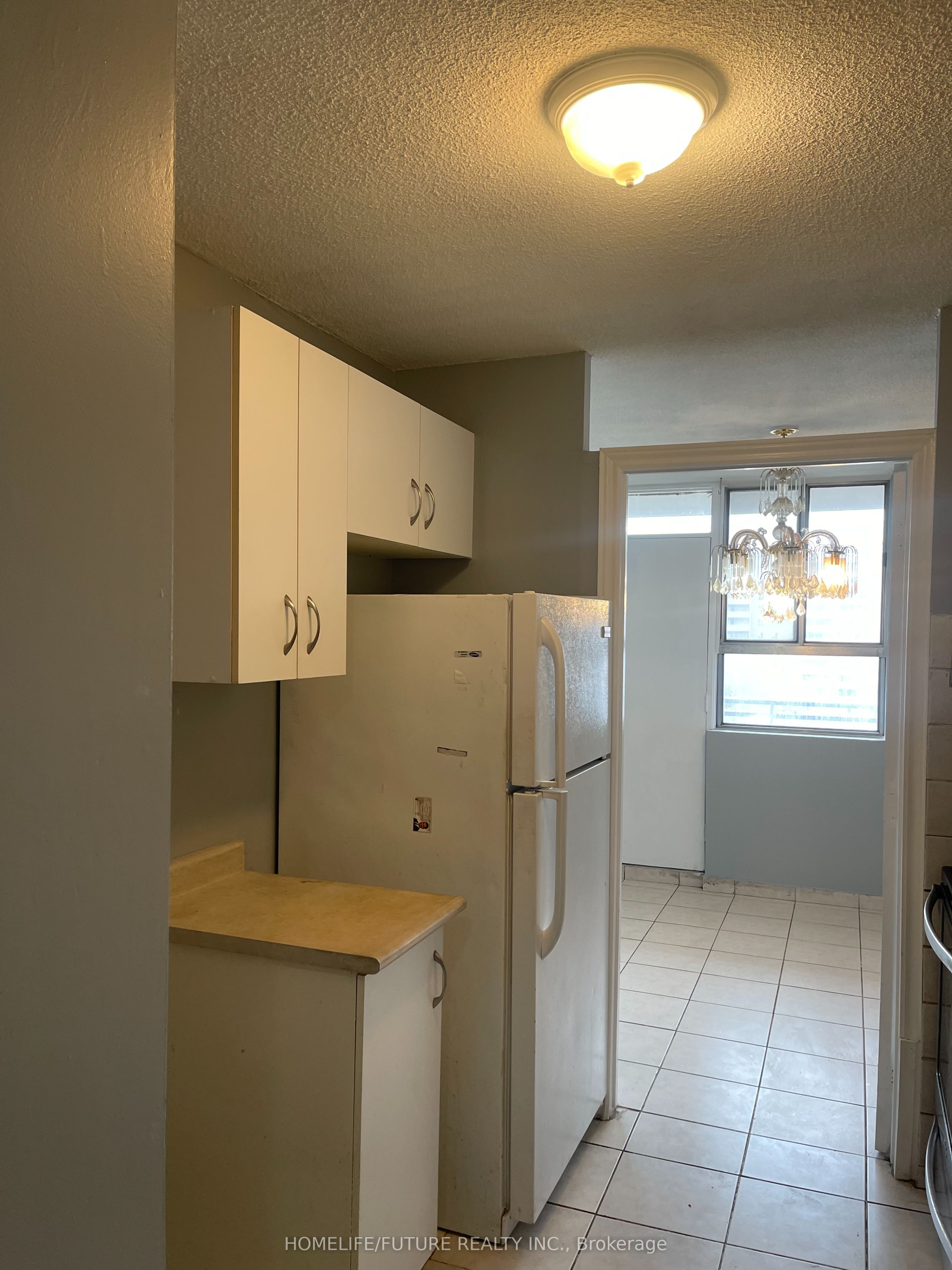 #707 - 1950 Kennedy Road Property Photo 6