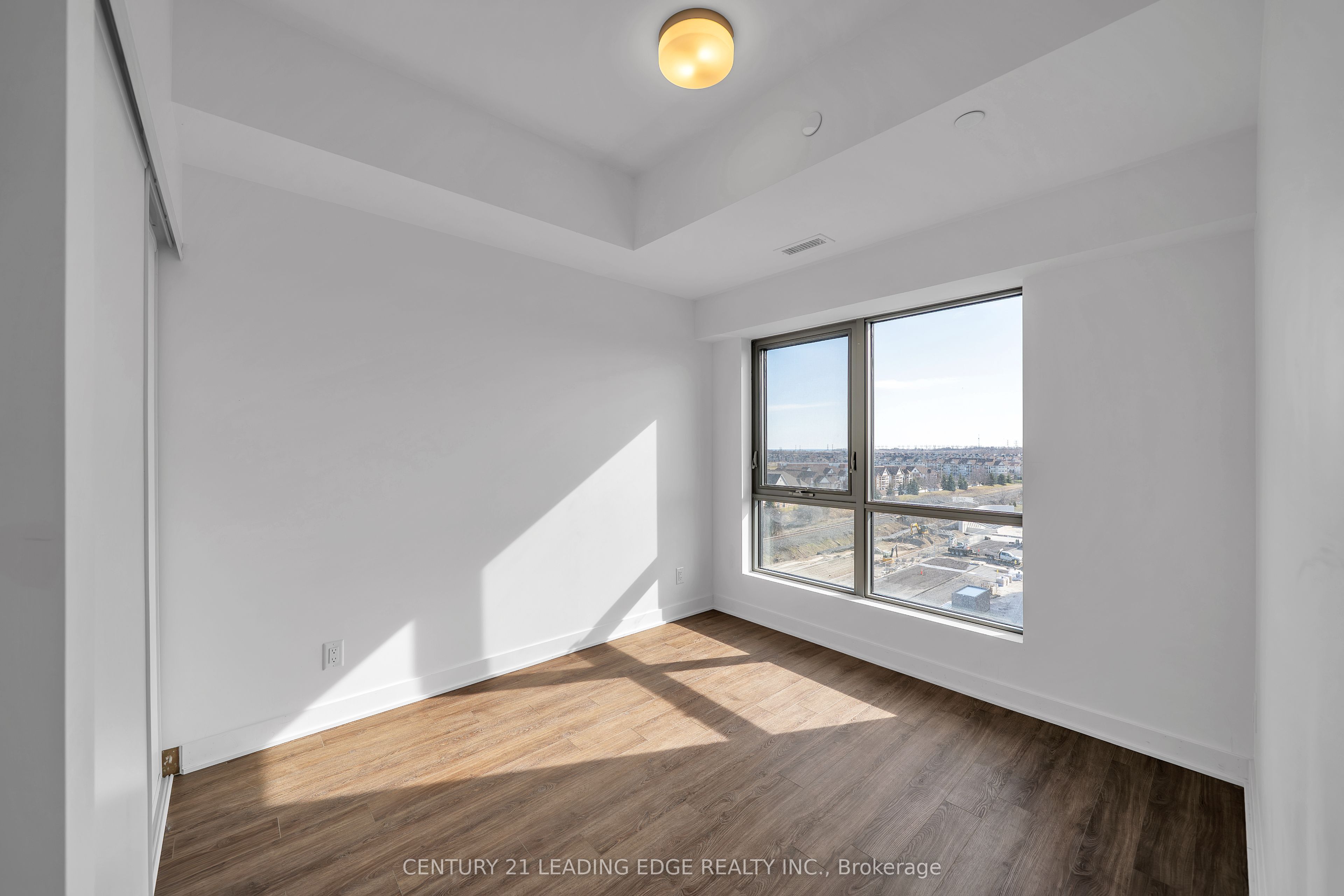 #811 - 55 Clarington Boulevard Property Photo 10