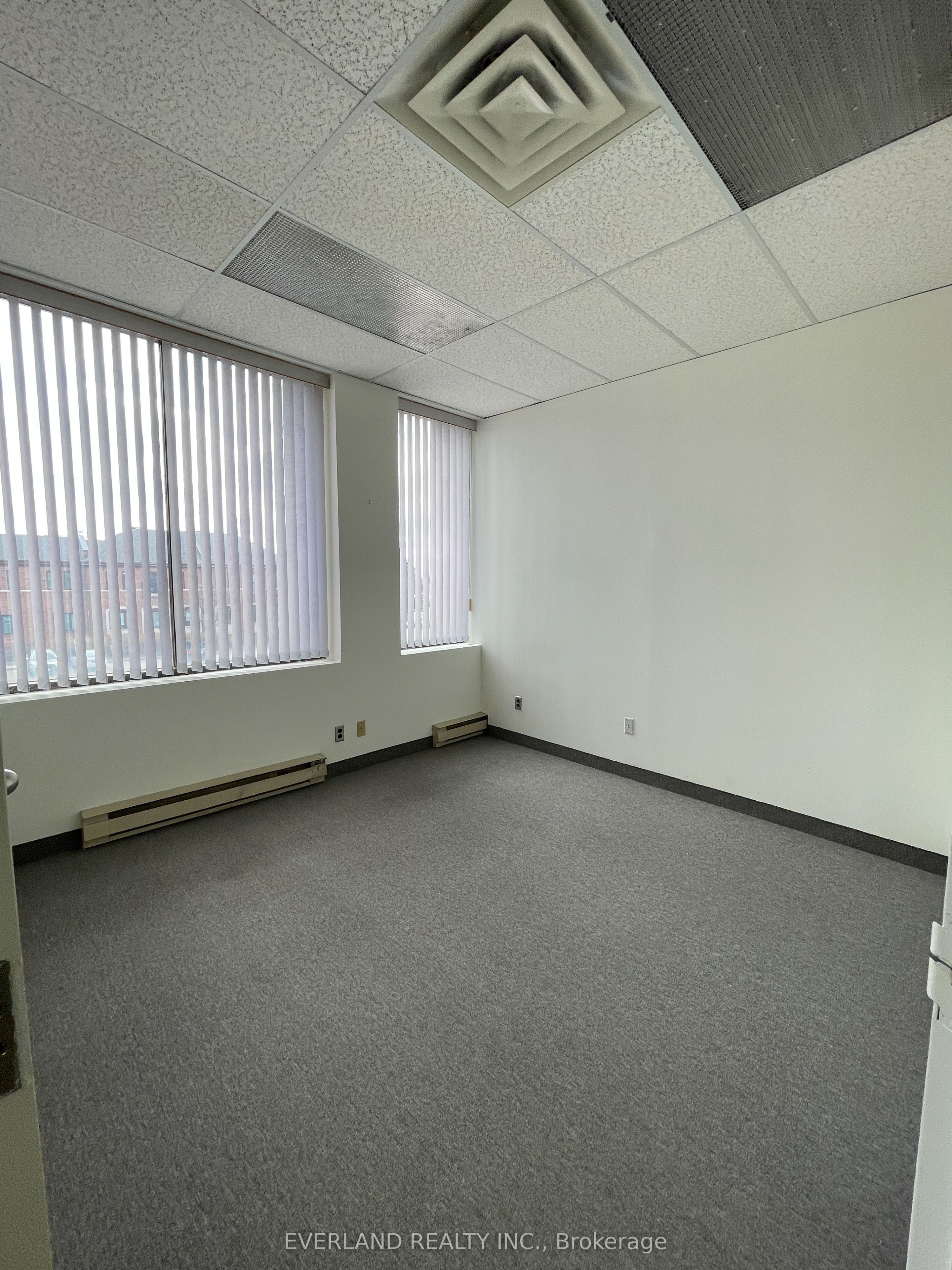 #202a - 3601 Victoria Park Avenue Property Photo 7