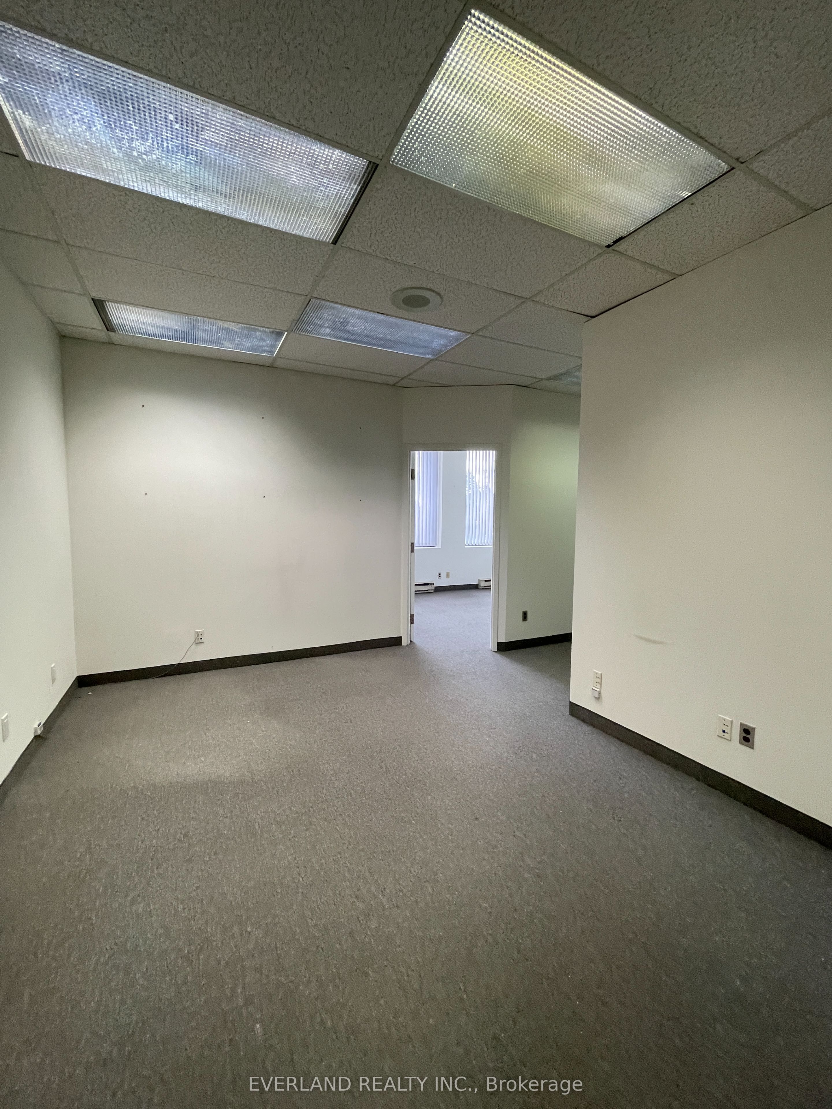 #202a - 3601 Victoria Park Avenue Property Photo 8