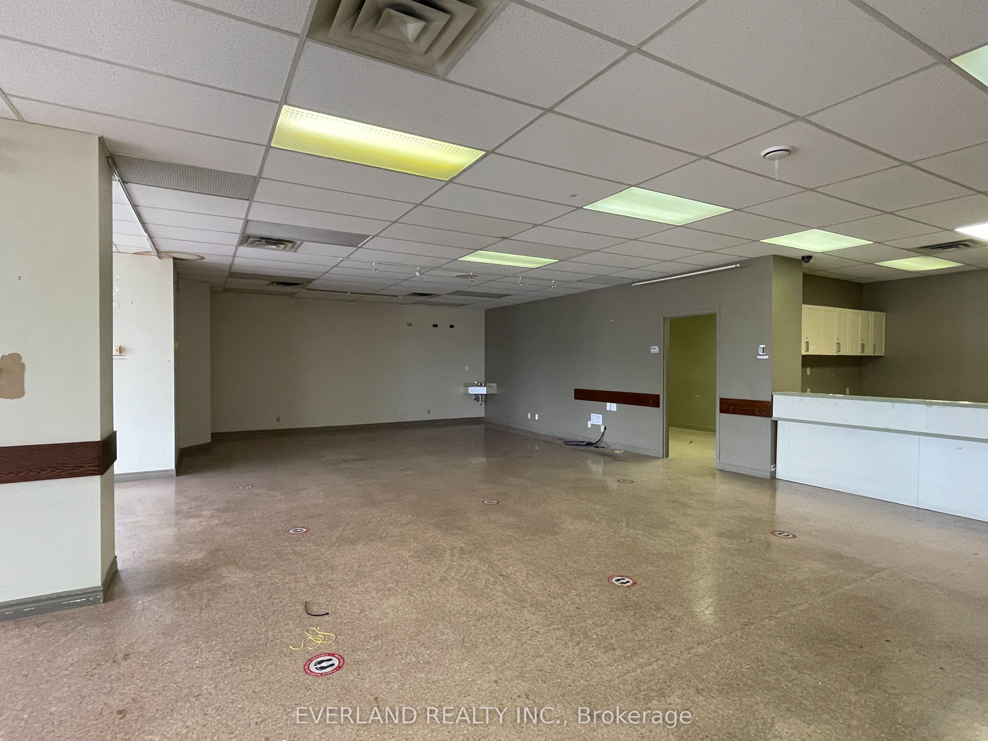 #206-209 - 3601 Victoria Park Avenue Property Photo 12