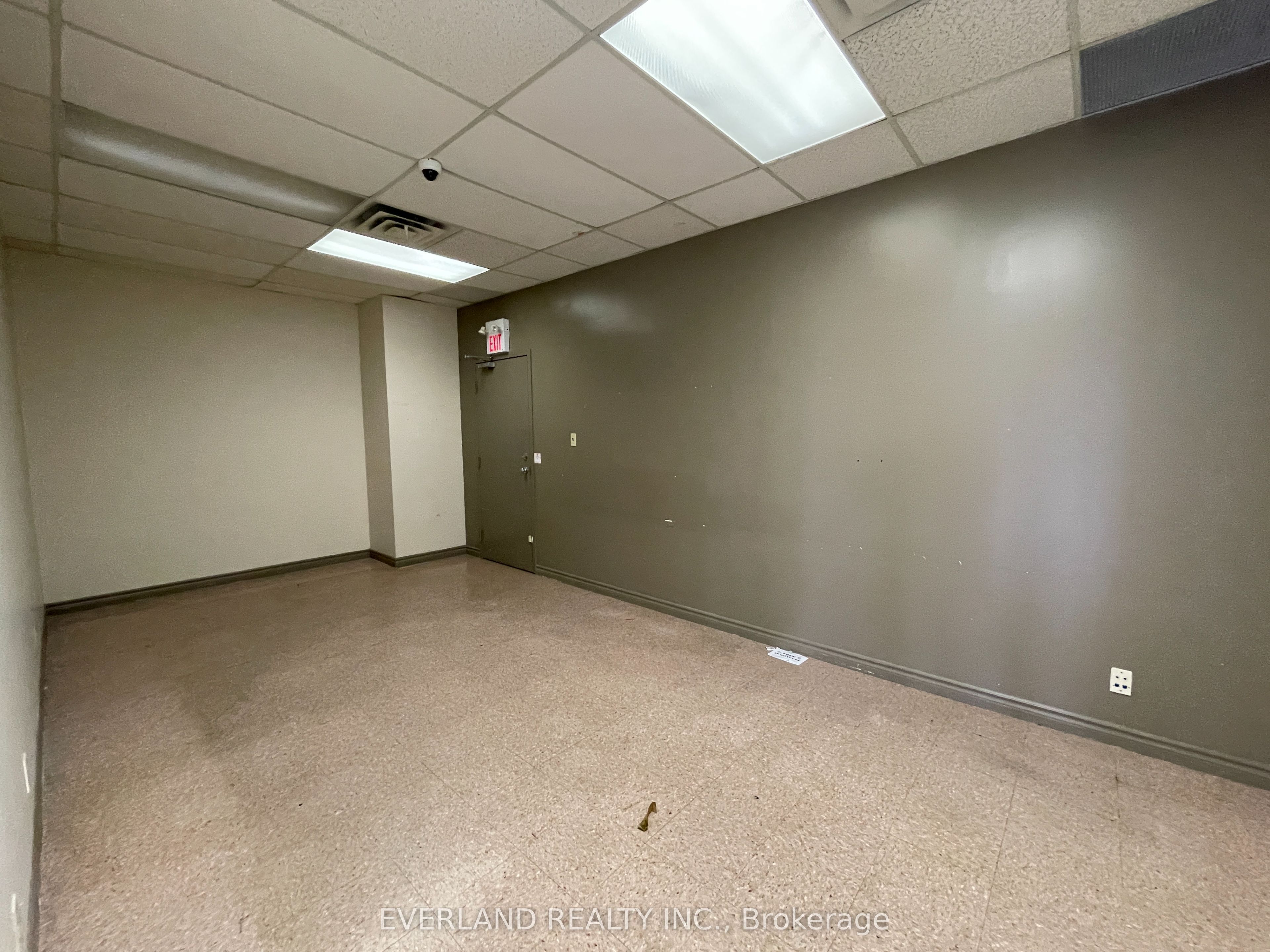 #206-209 - 3601 Victoria Park Avenue Property Photo 13