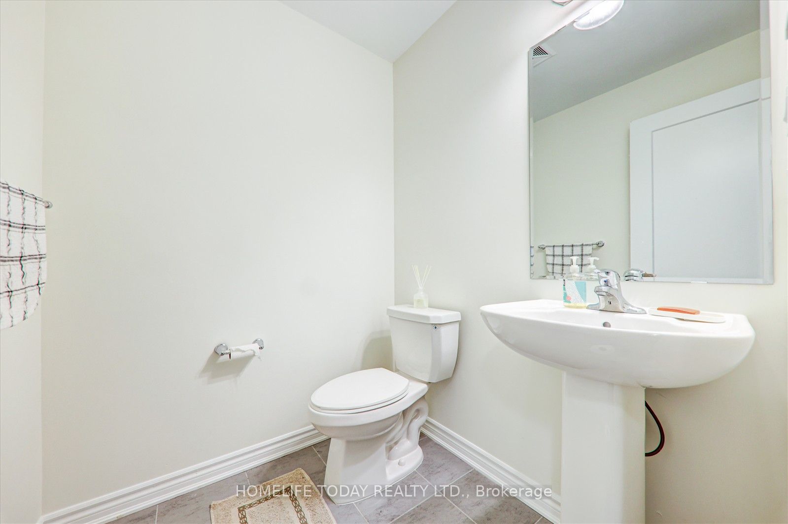 2787 Eglington Avenue 321 Property Photo 10
