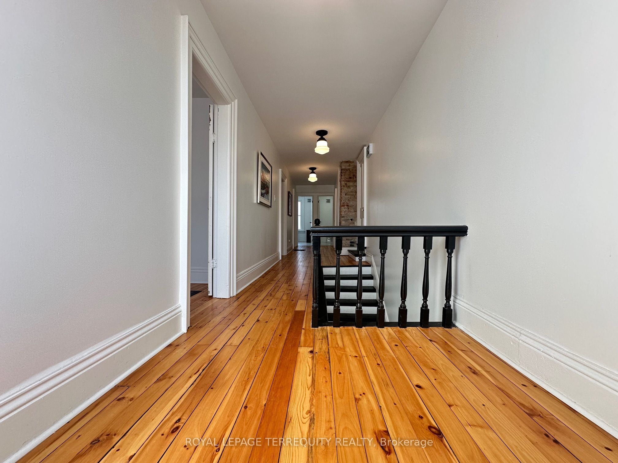 #w6 - 132 Highway 7 Property Photo 11