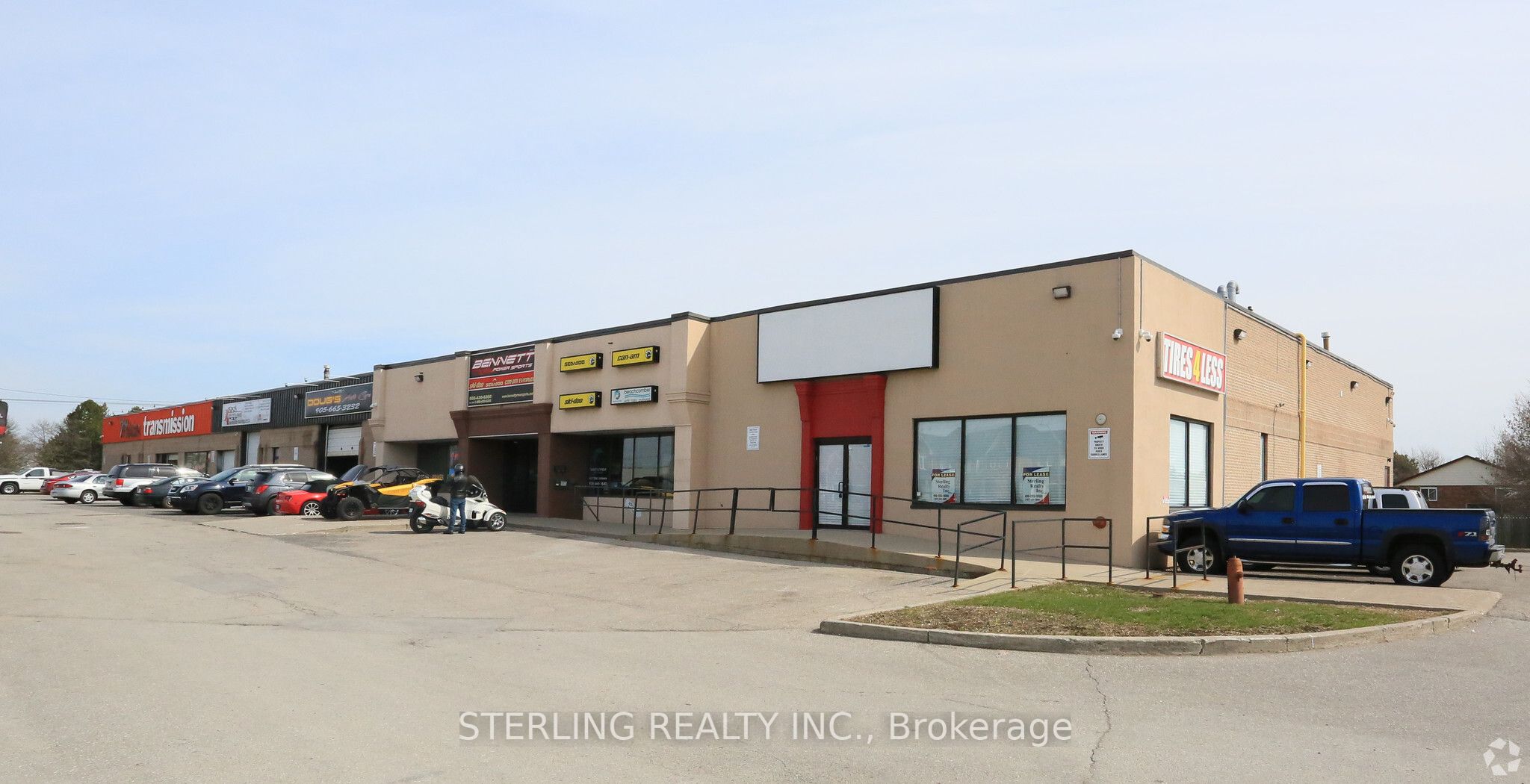 #2b - 701 Brock Street Property Photo 1