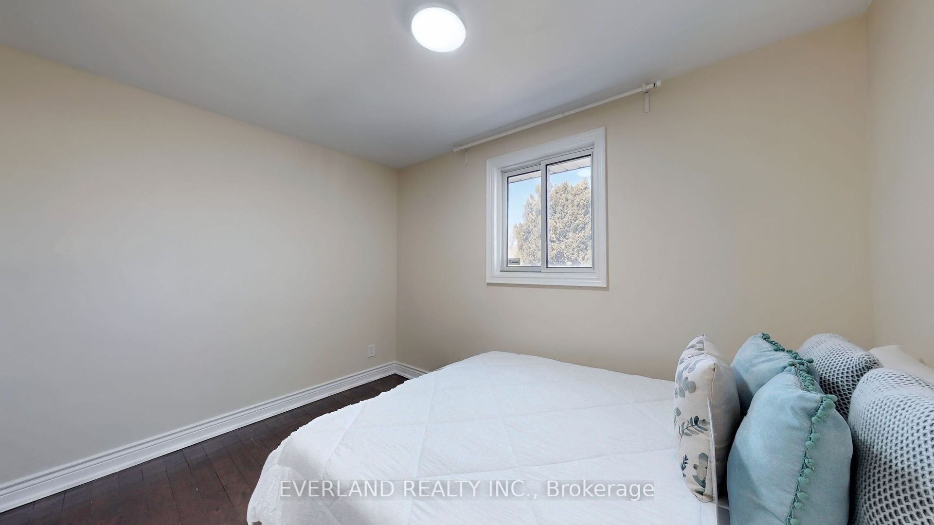 8 Hogan Drive Property Photo 23