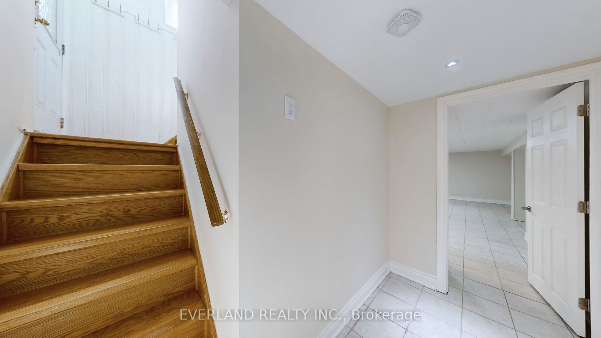 8 Hogan Drive Property Photo 30