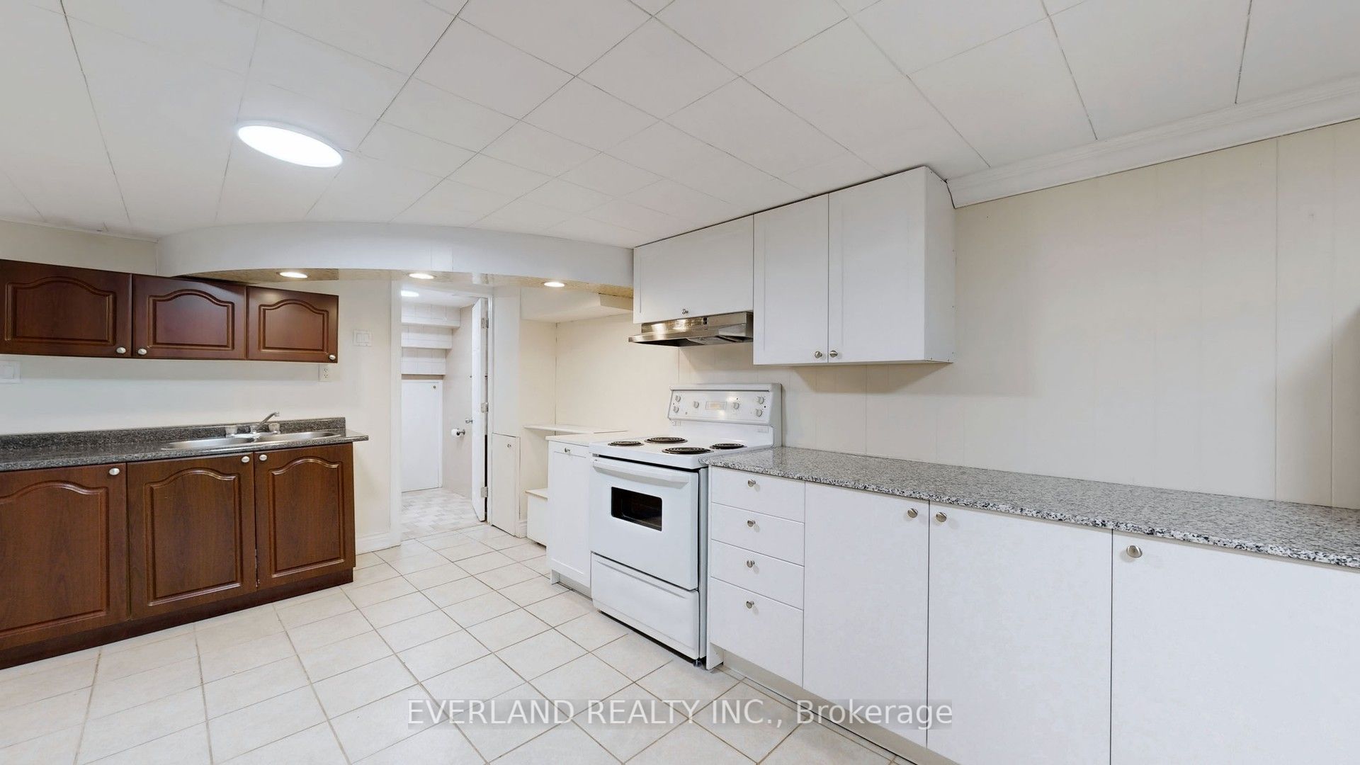 8 Hogan Drive Property Photo 37