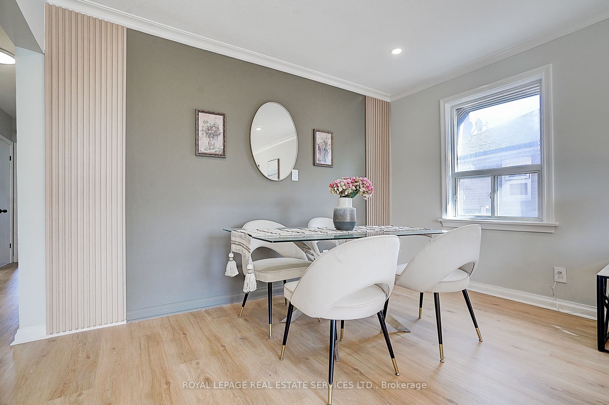 8 Bellvare Crescent Property Photo 9