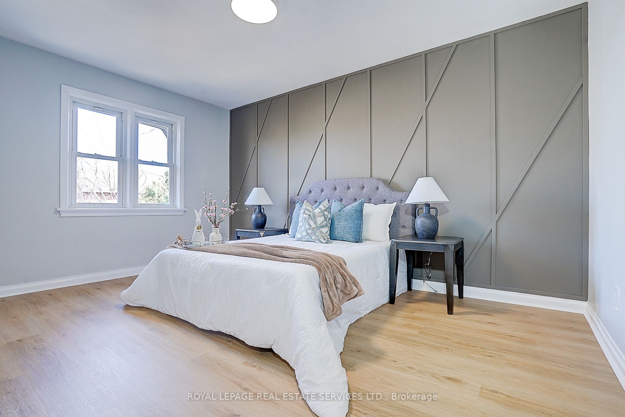 8 Bellvare Crescent Property Photo 17