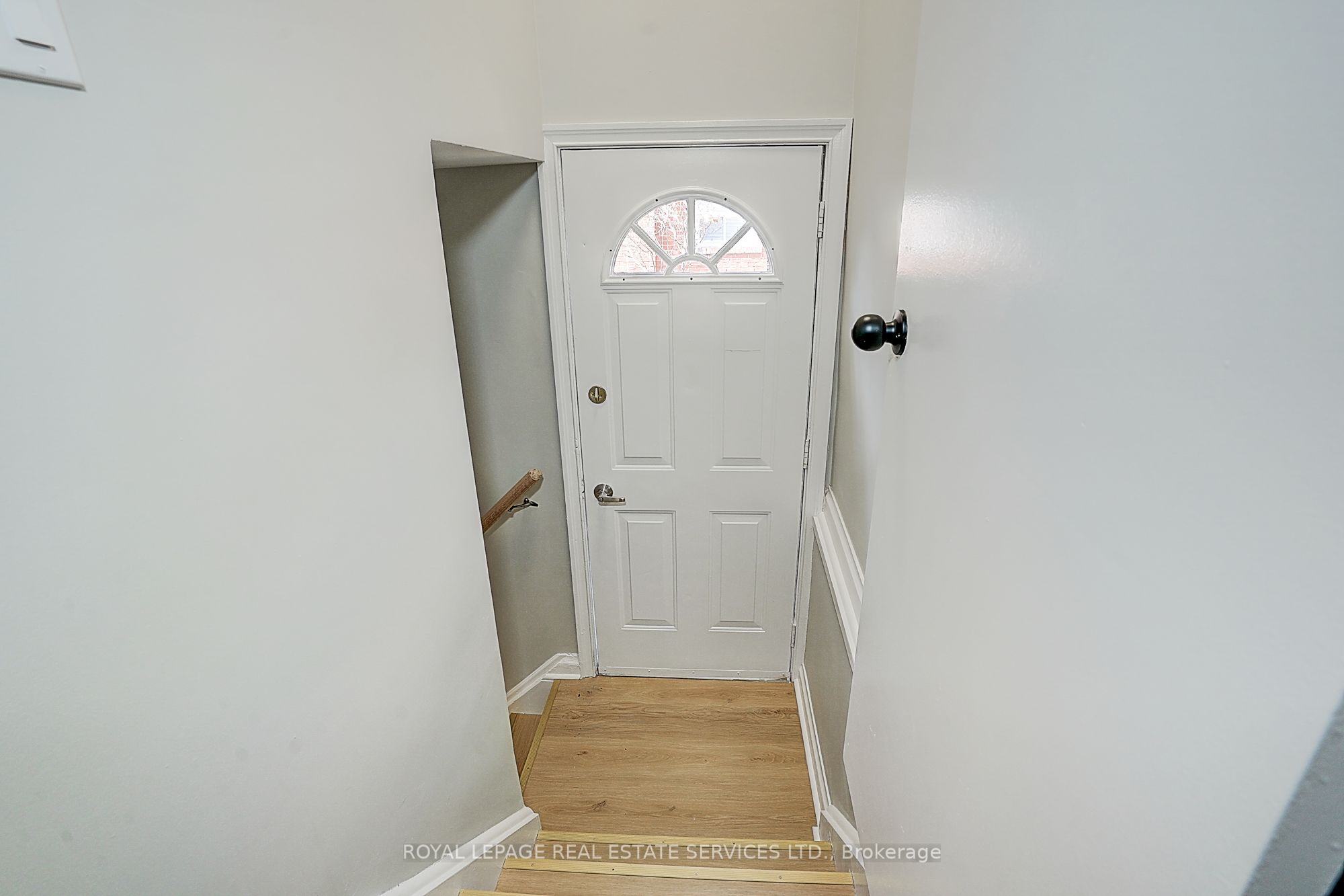 8 Bellvare Crescent Property Photo 27