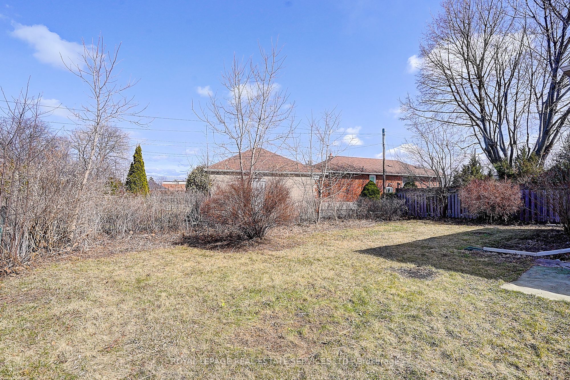 8 Bellvare Crescent Property Photo 38