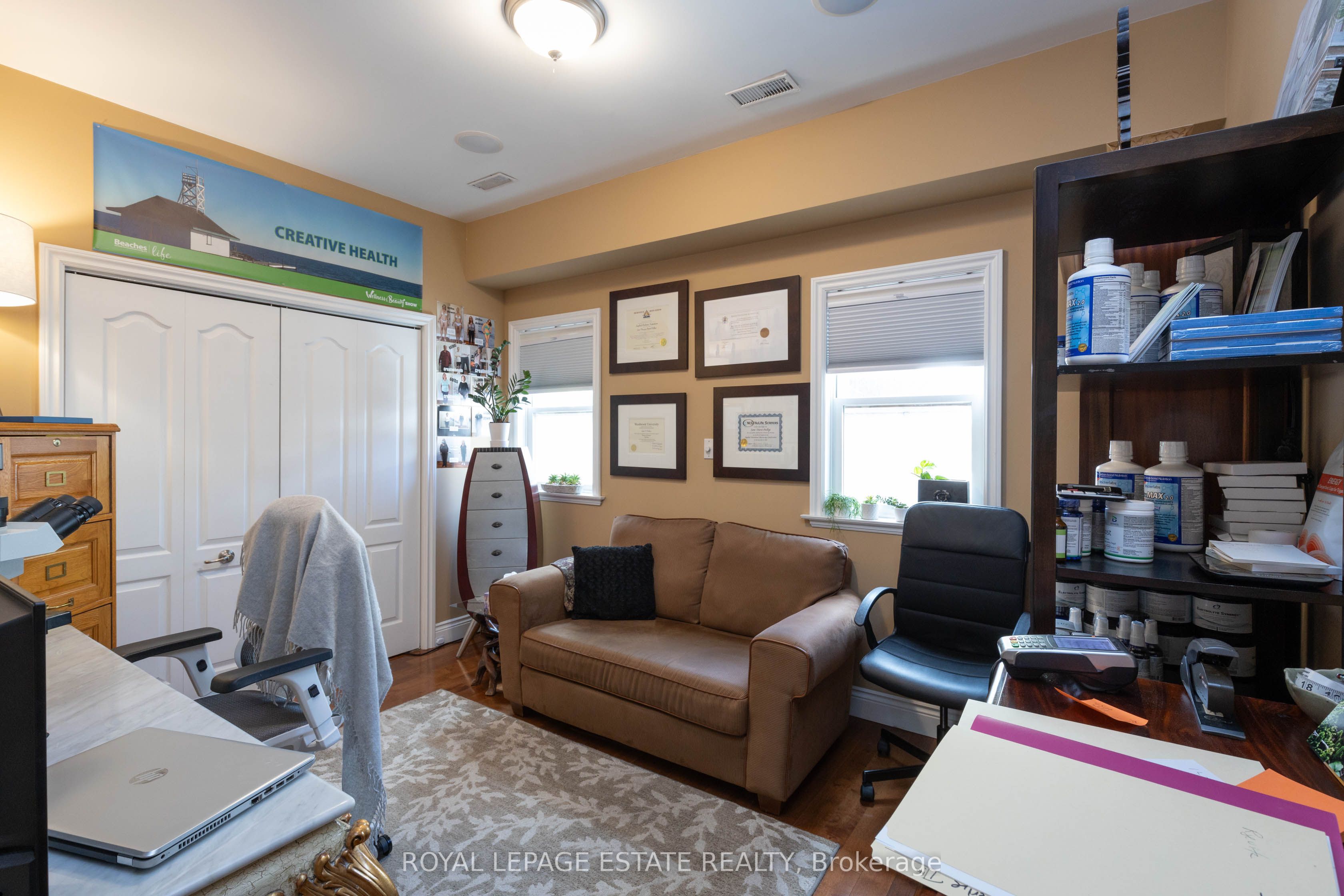 2184 Queen Street E Property Photo 20