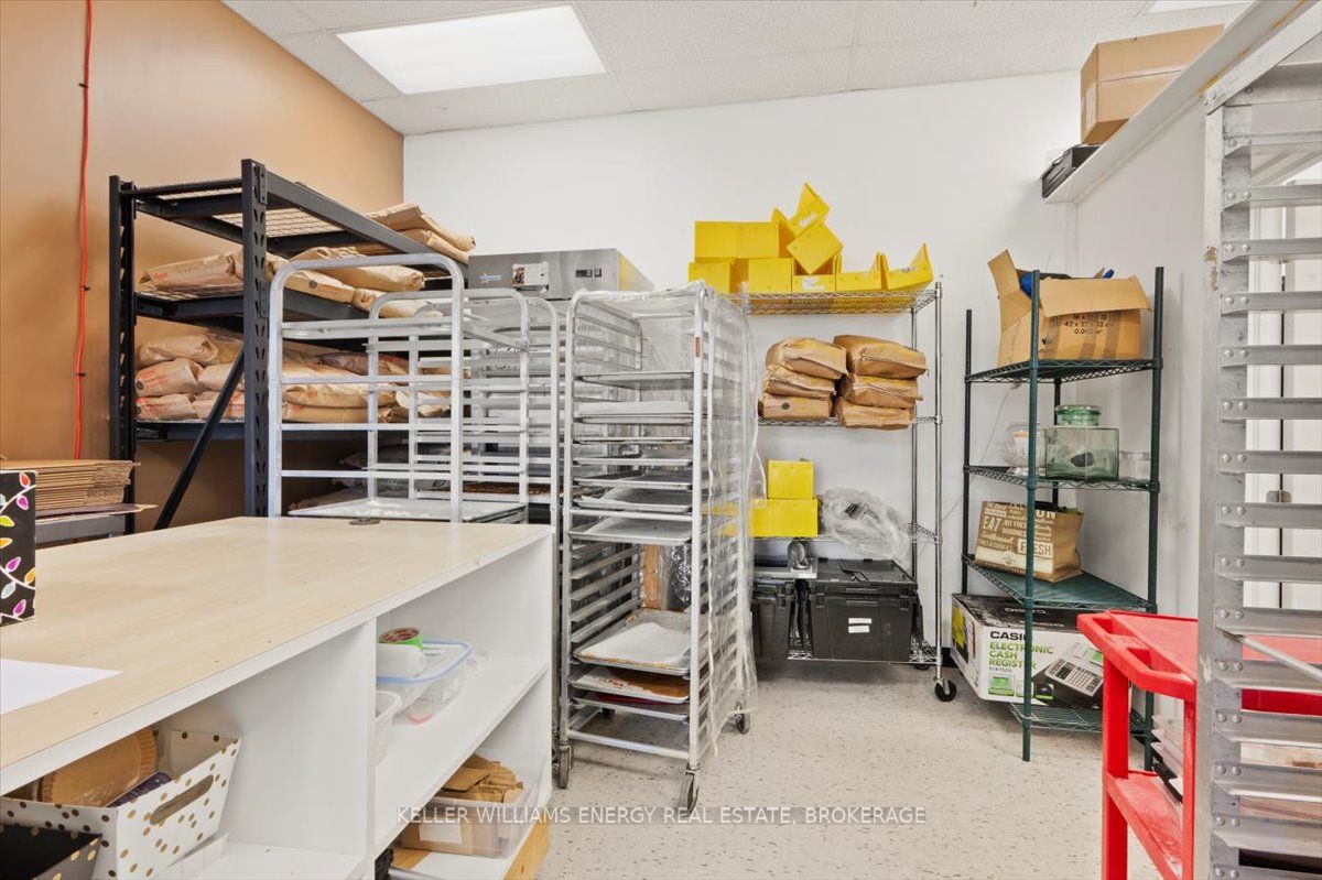 #109 - 1077 Boundary Road Property Photo 19