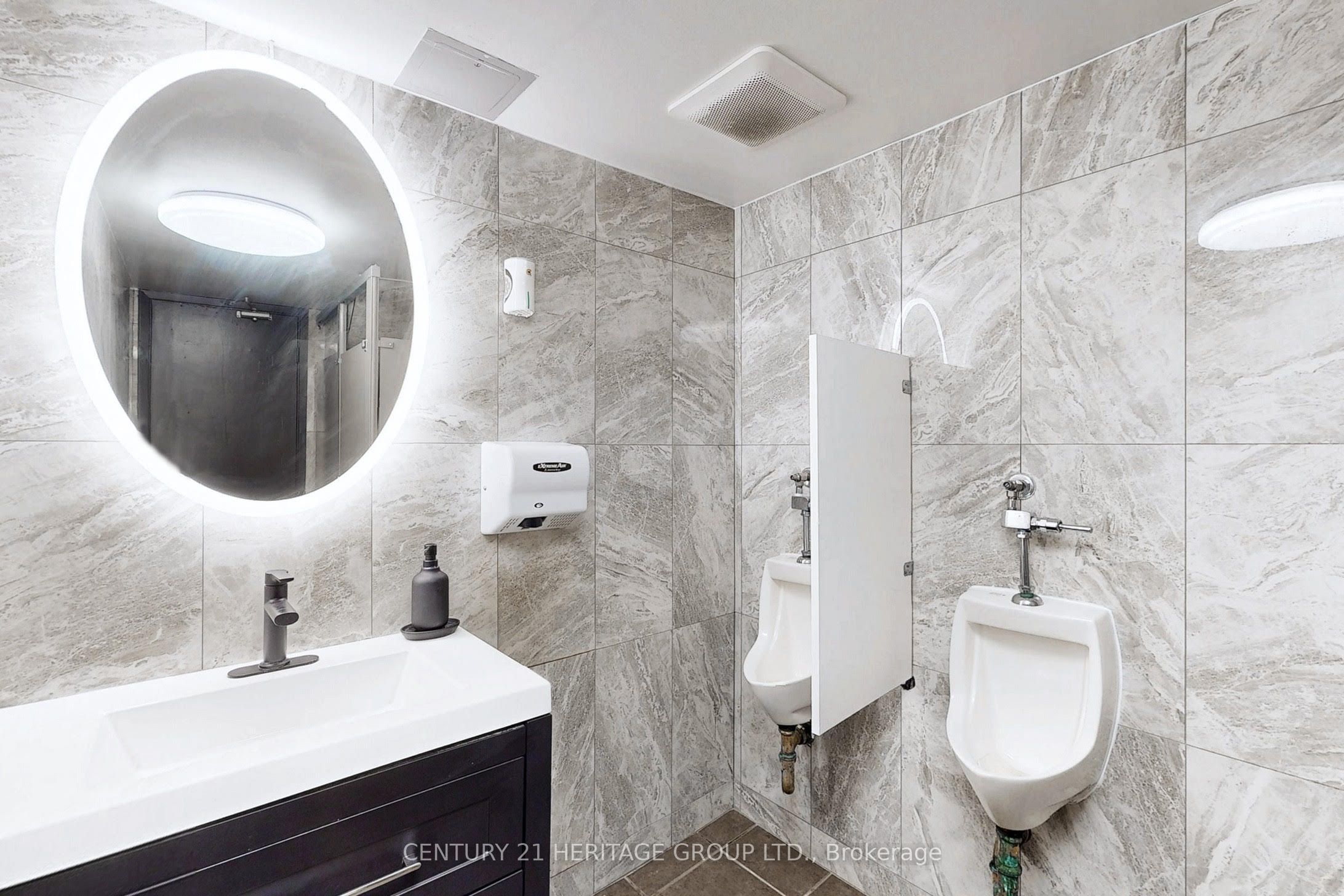 804 Danforth Avenue Property Photo 8